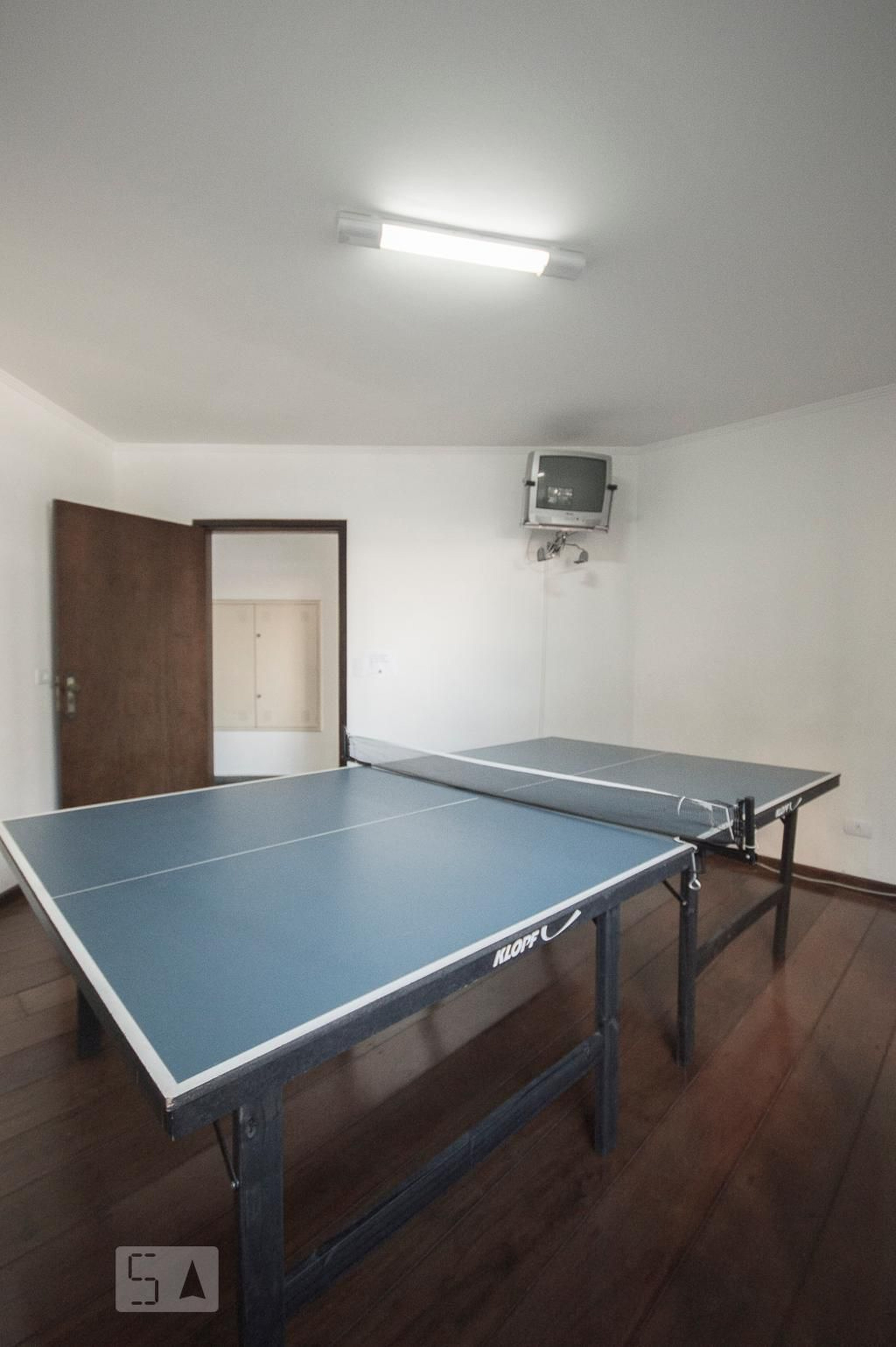 Salão de Jogos - Hollywood Plaza