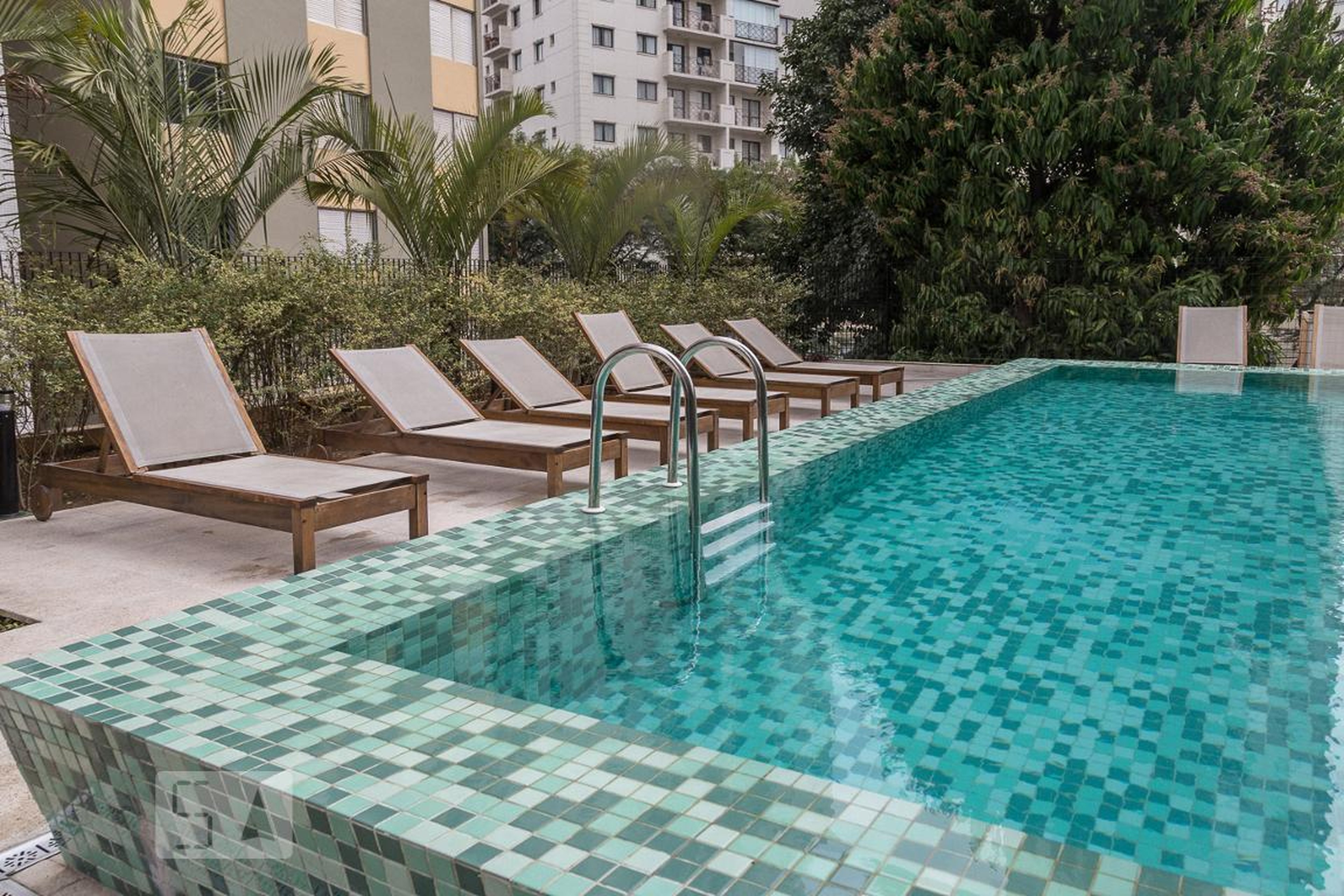 Piscina - Vox Vila Olimpia