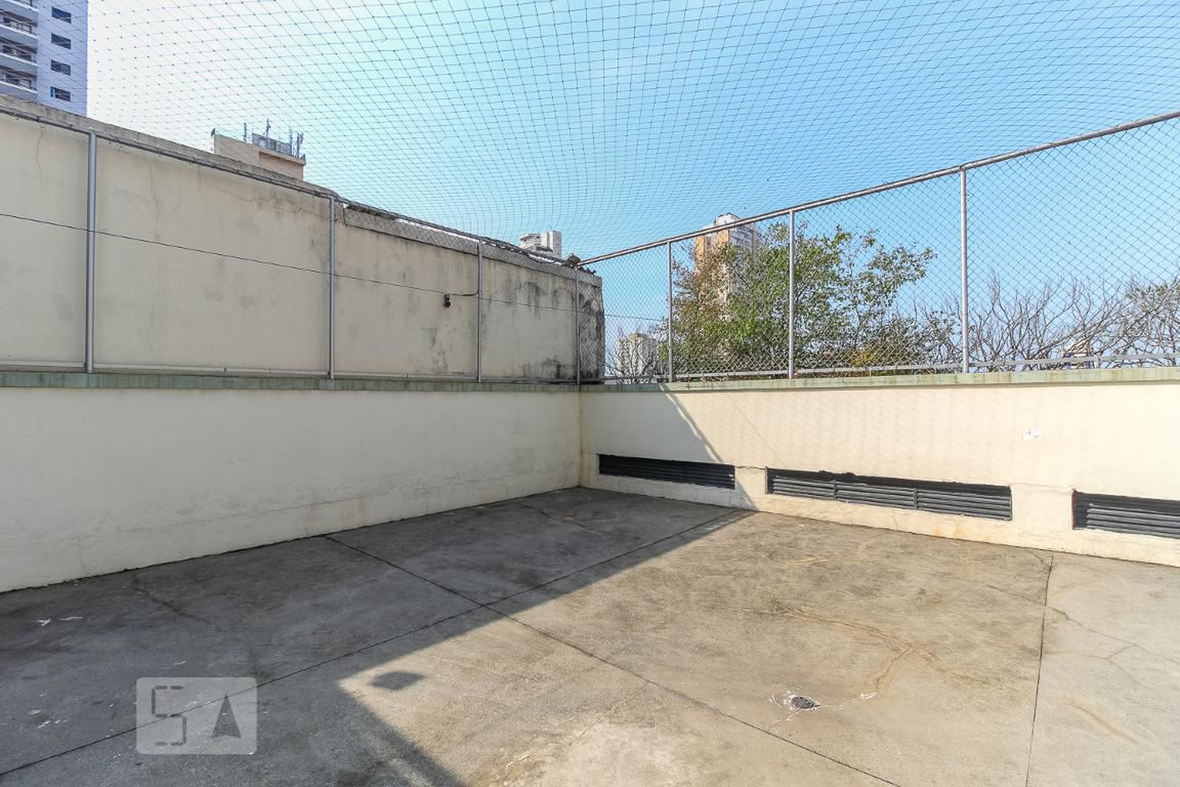 Área externa - Maison Saint Etienne