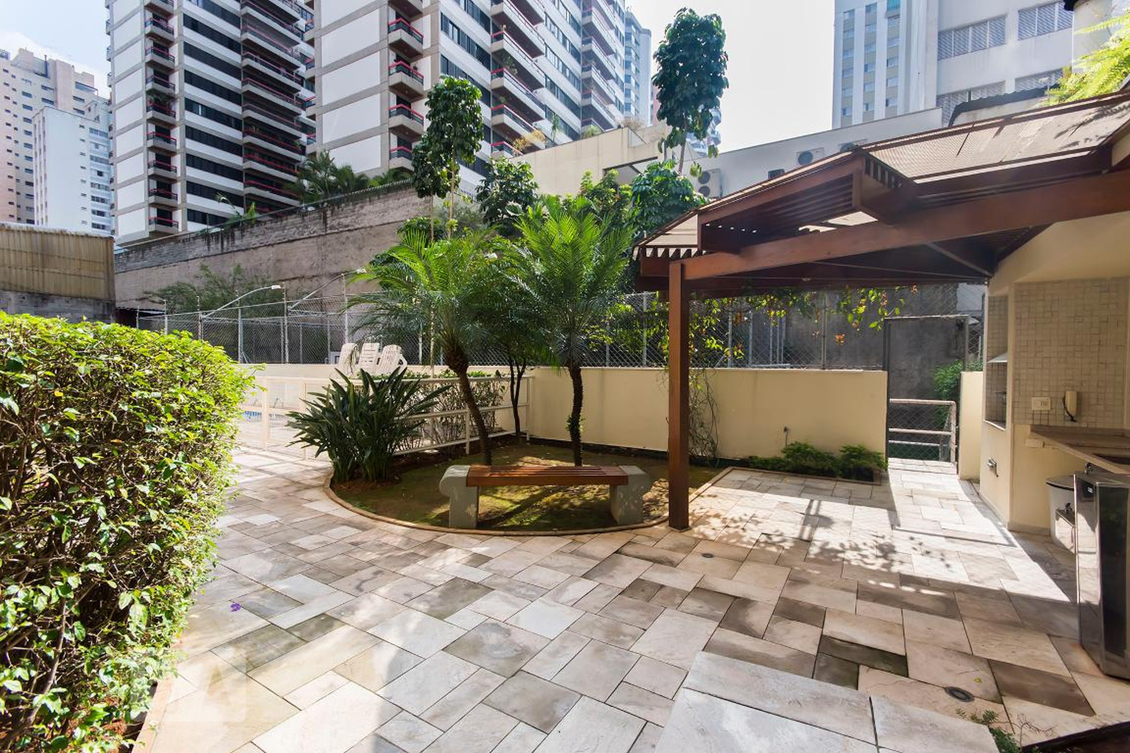 Area externa - Edifício Villaggio Centrone Perdizes