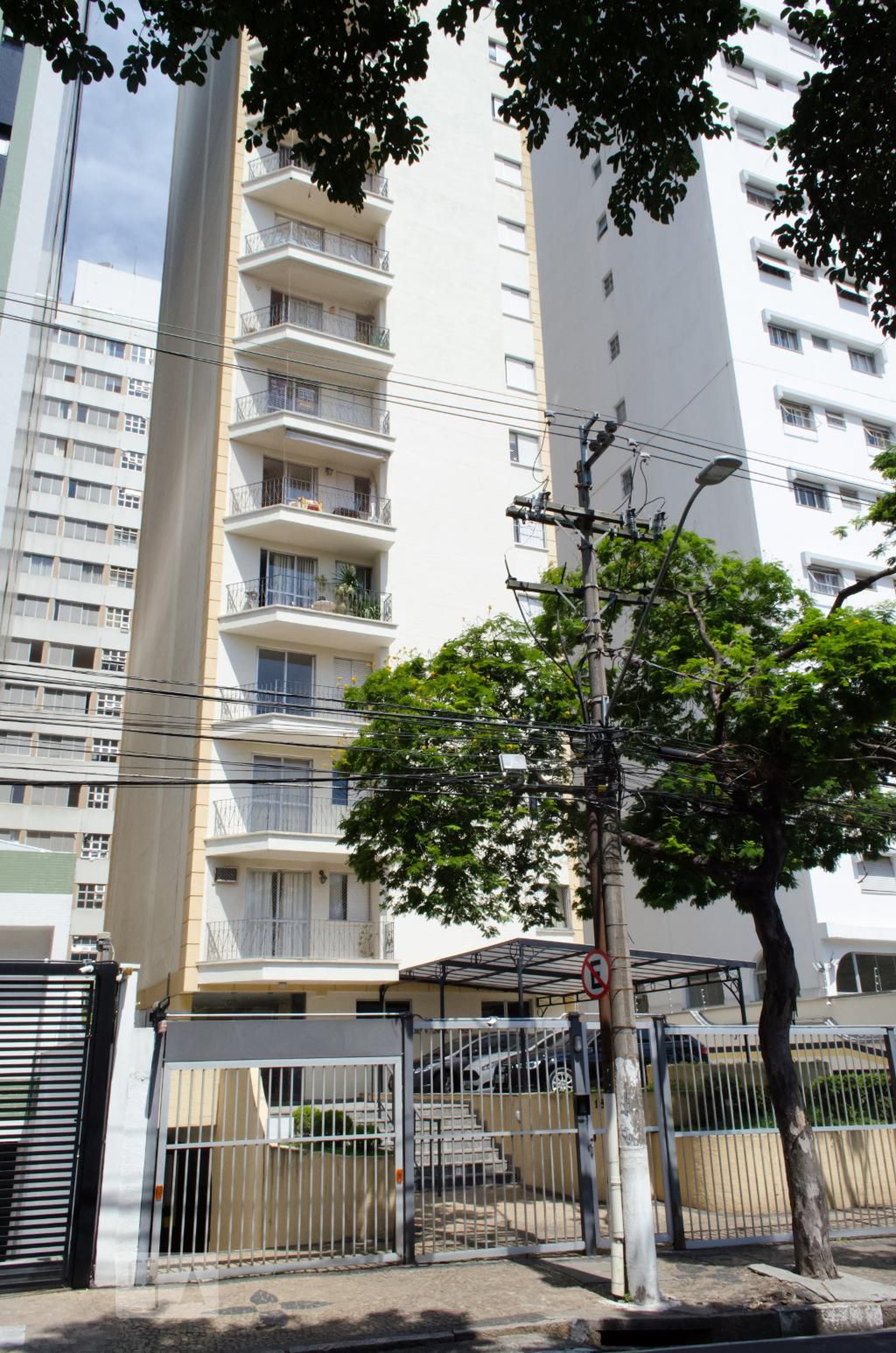 Fachada do prédio Condomínio em Avenida Benjamin Constant, 1820