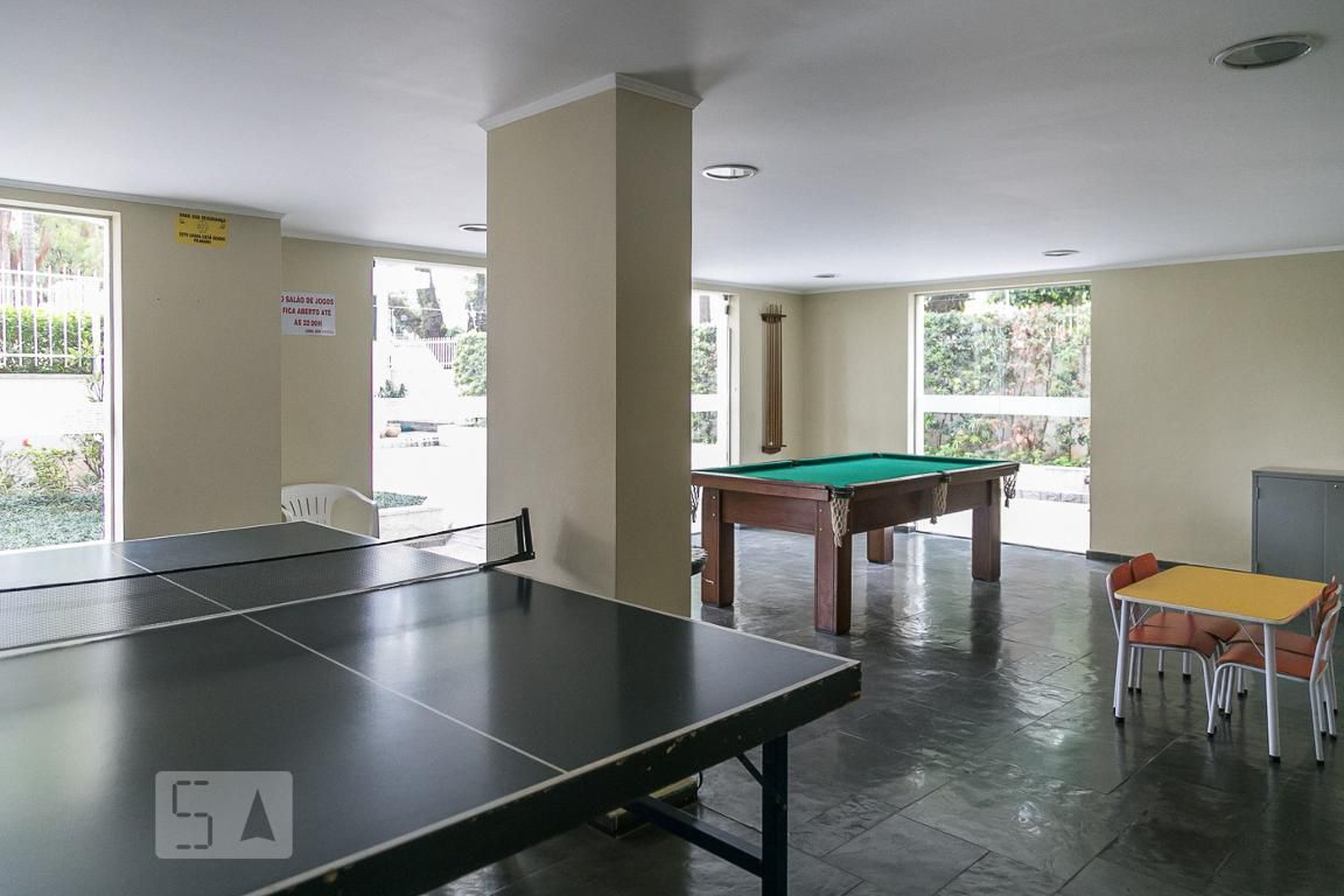 Salão de jogos - Daniela