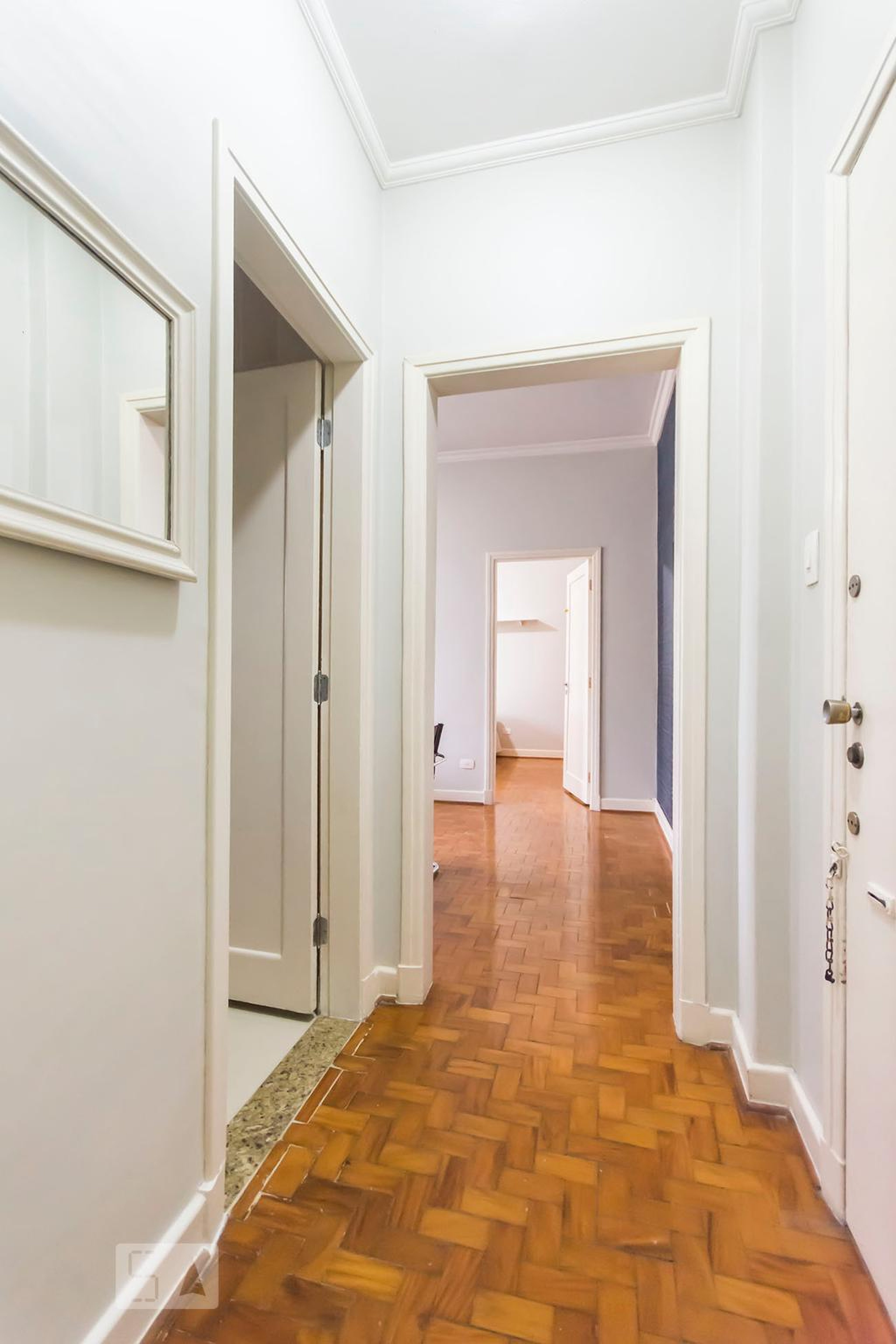 Entrada social - Edifício Cachoeira