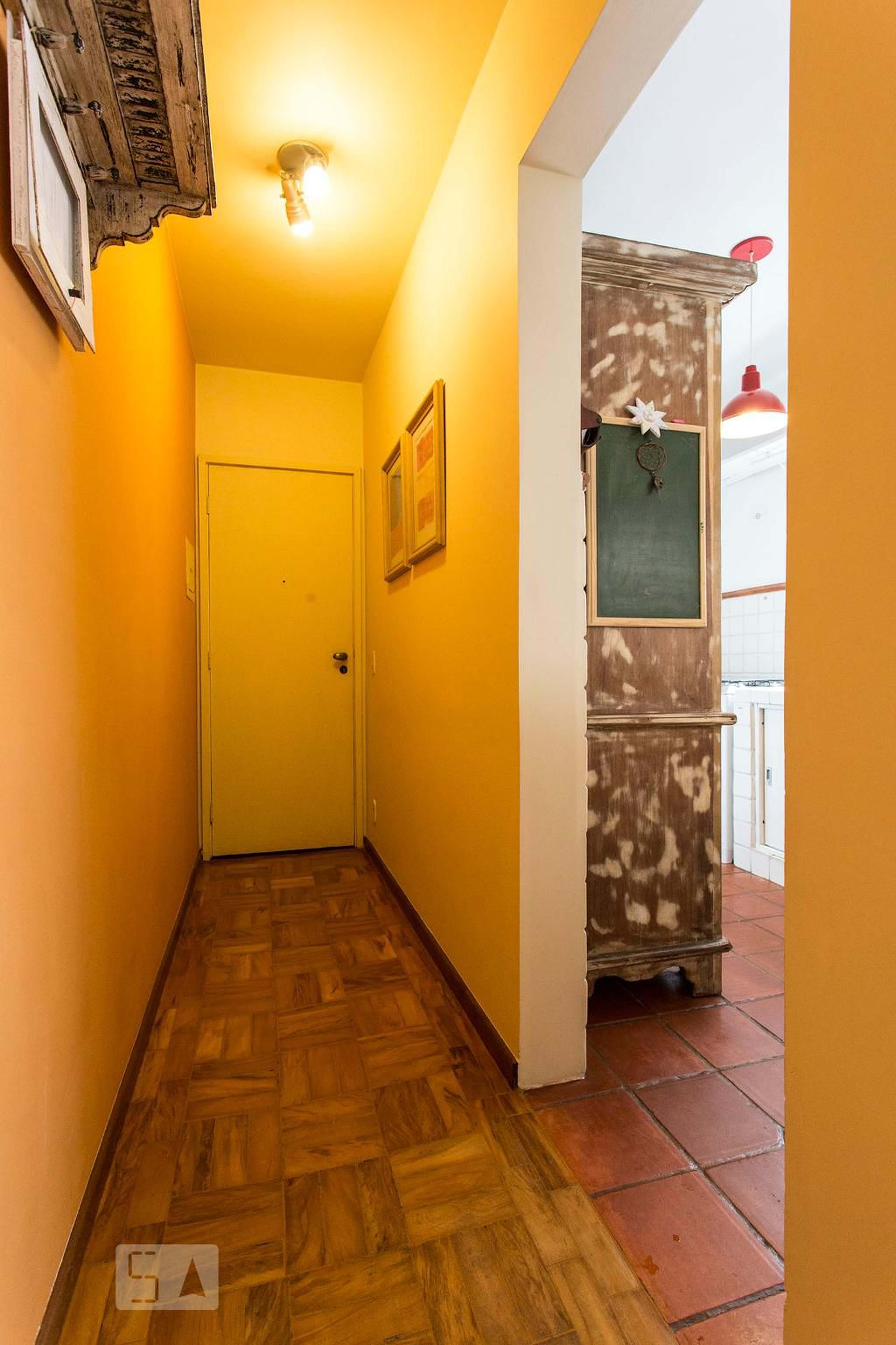 Entrada social - MontBrison