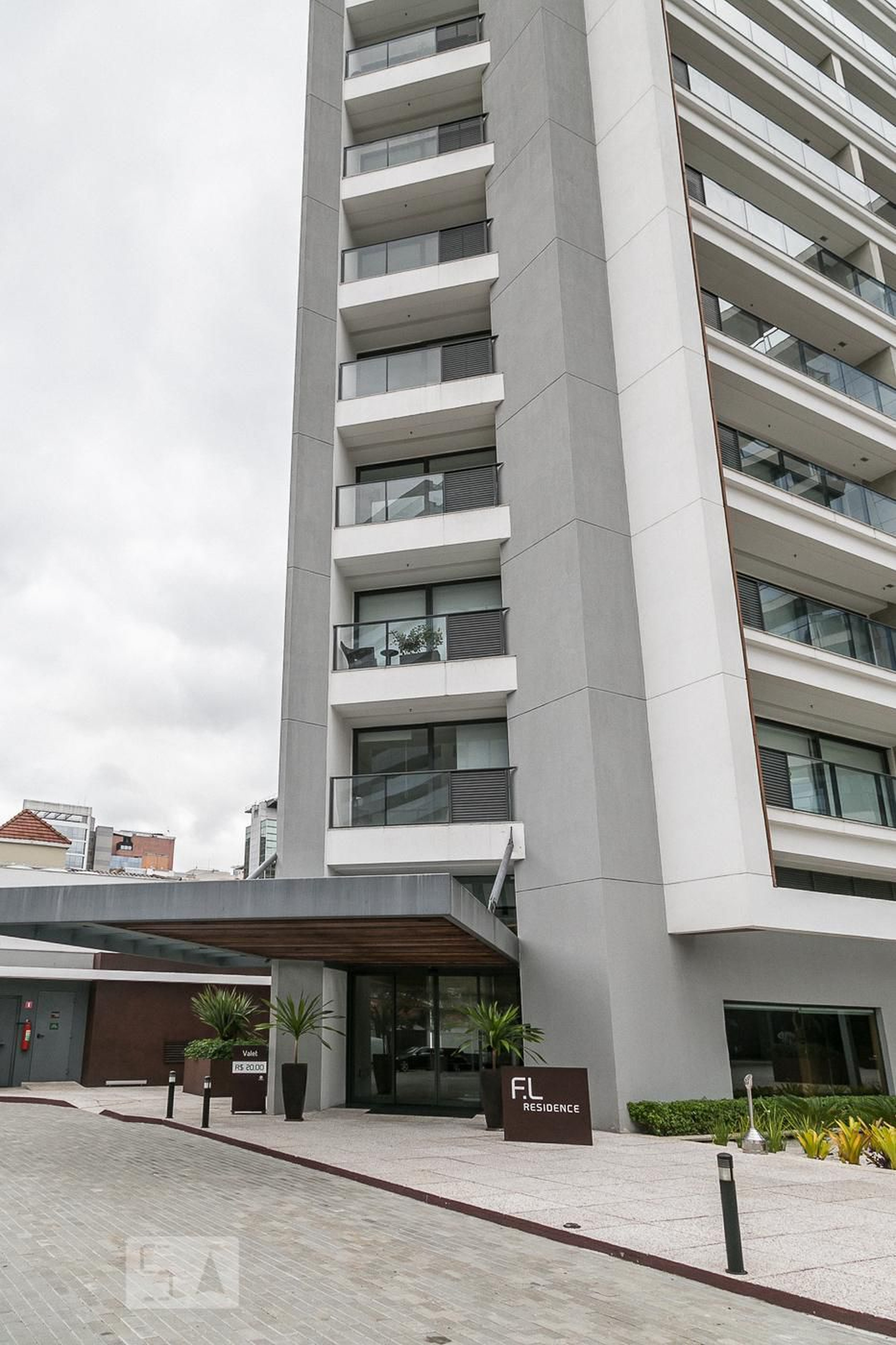 Fachada Condomínio FL Faria Lima