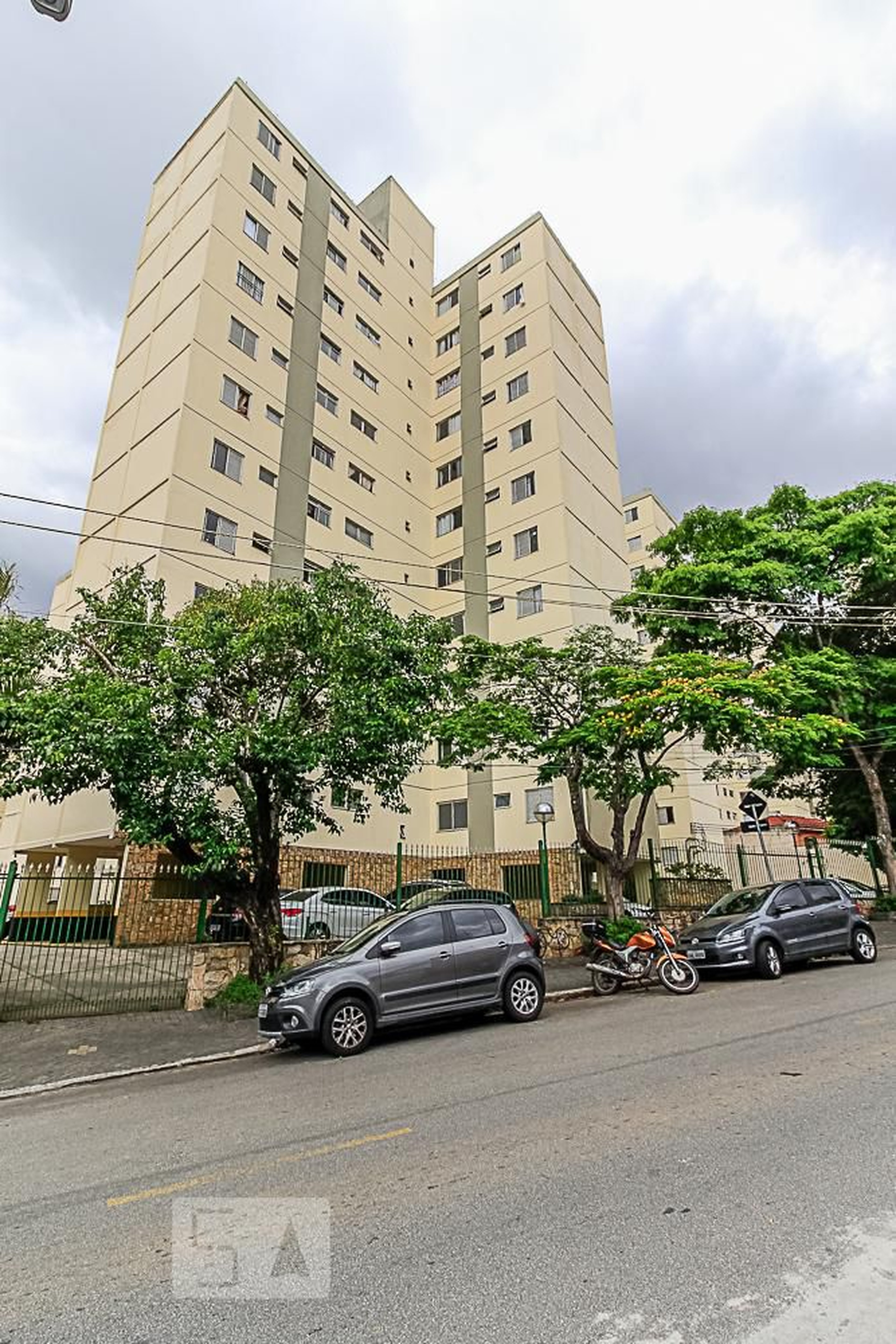 Fachada Condomínio em Rua Dom Mateus, 77