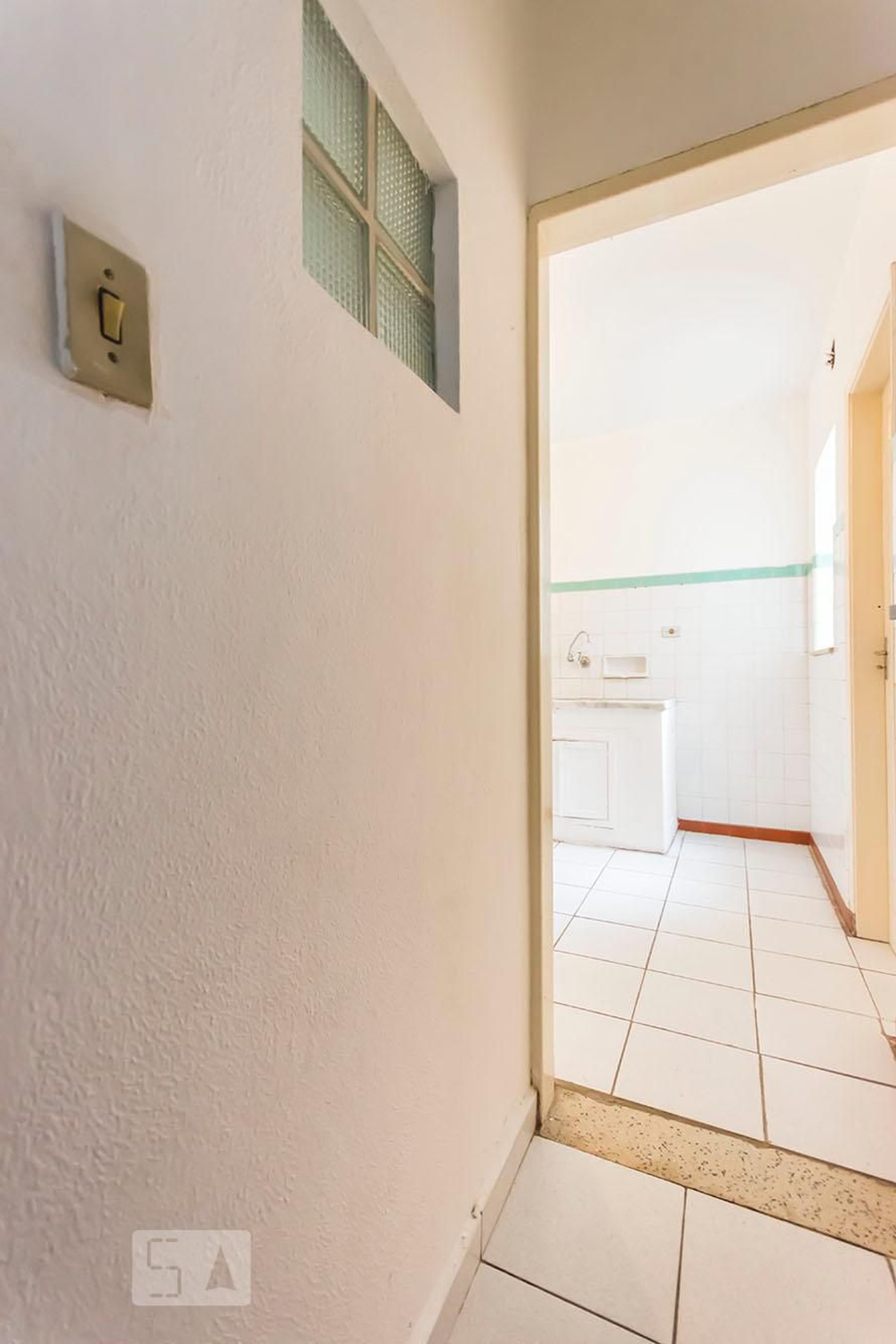 Entrada social - Edificio KAÁ