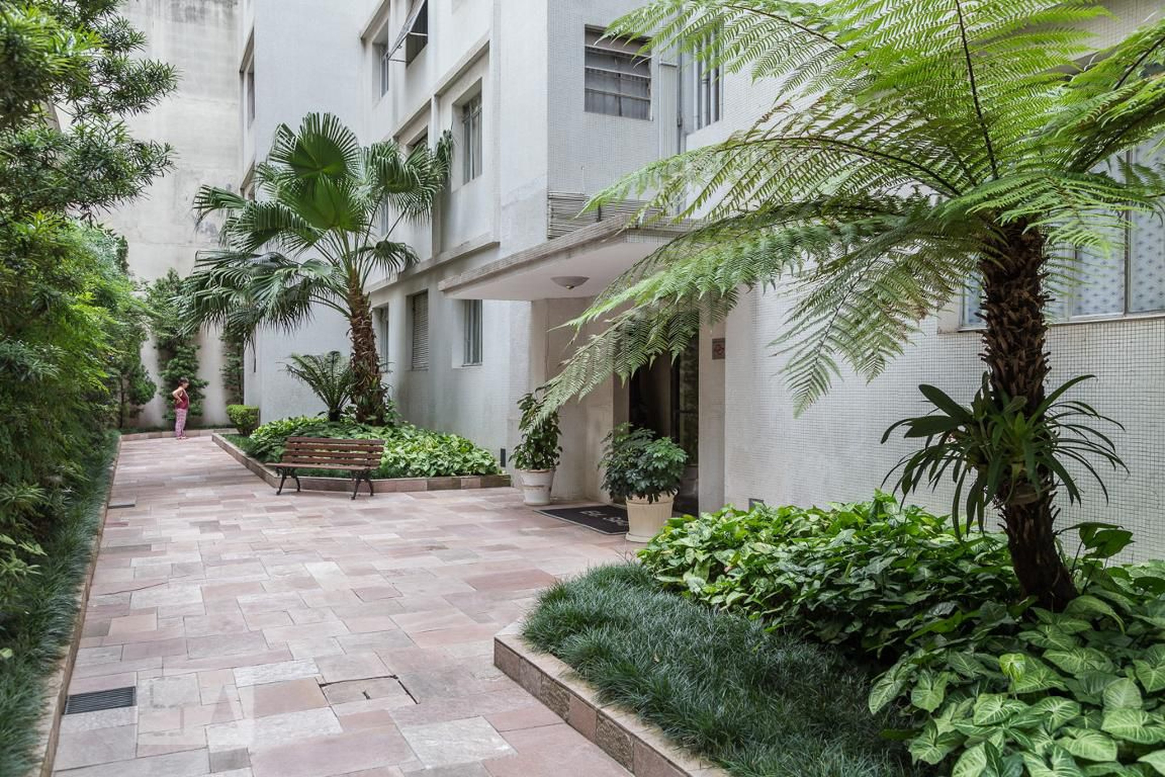 Entrada do prédio - Edifício Sacy