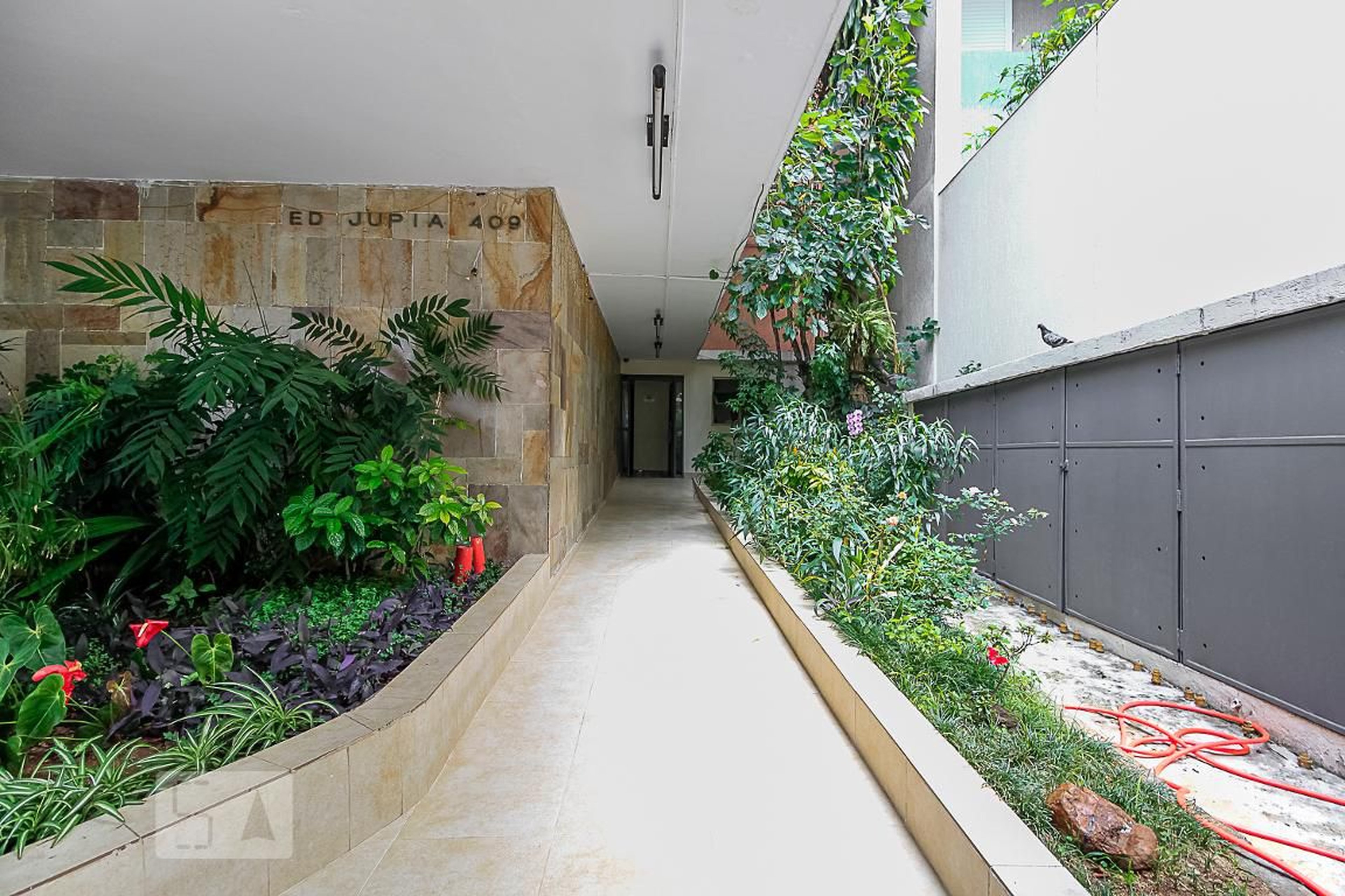 Entrada - Edifício Jupiá