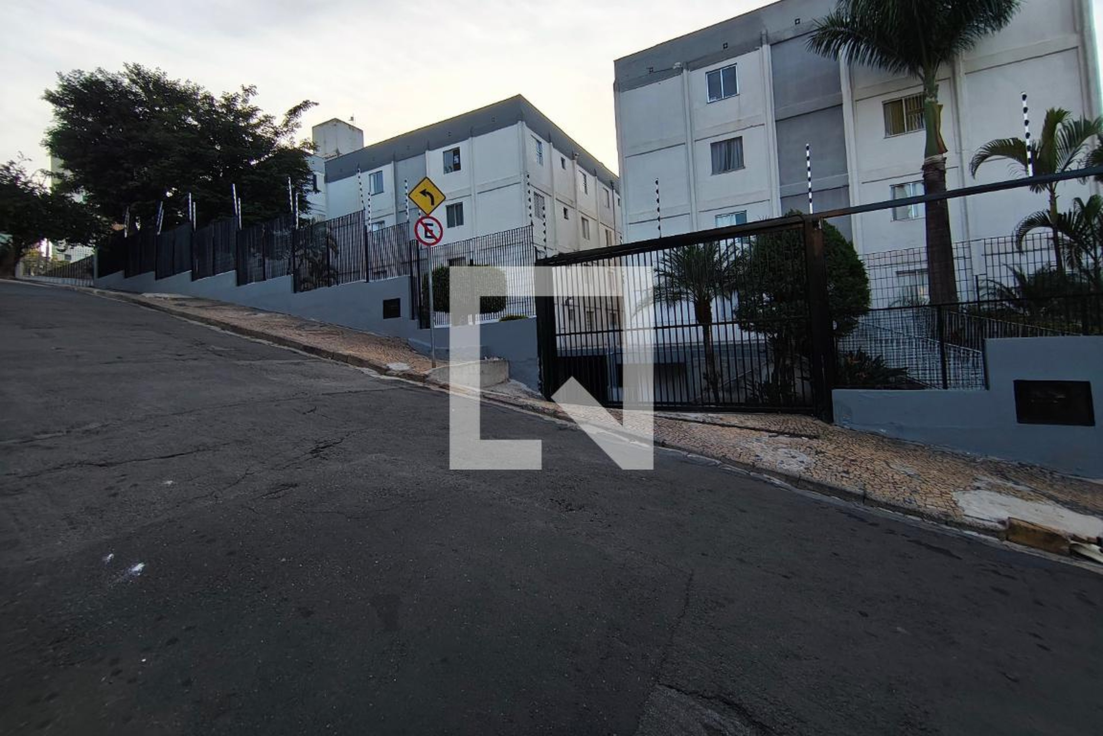 Fachada do Condomínio Condomínio Europa