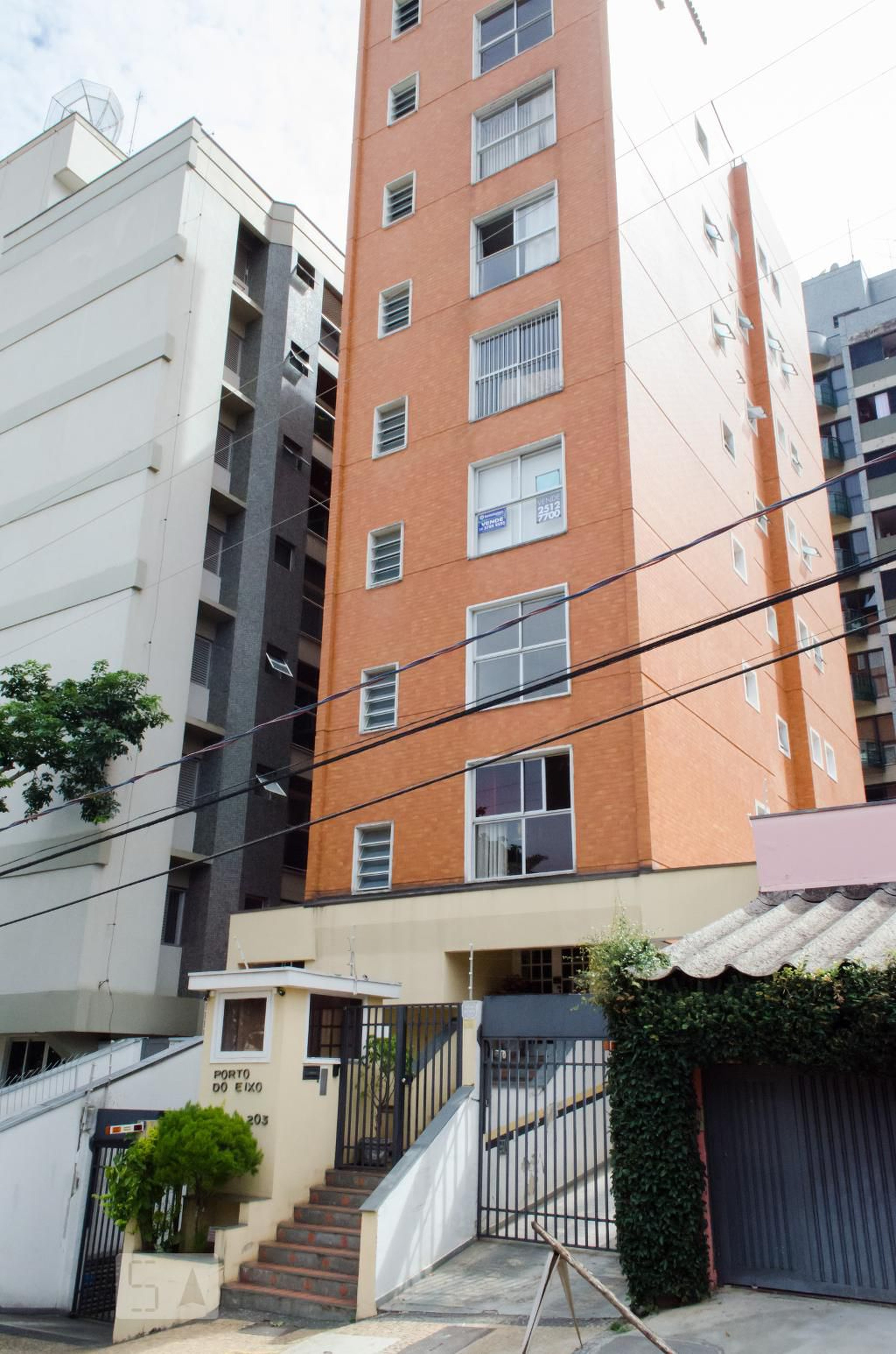 Fachada do prédio Condomínio em Rua Antonio Francisco de Andrade, 203