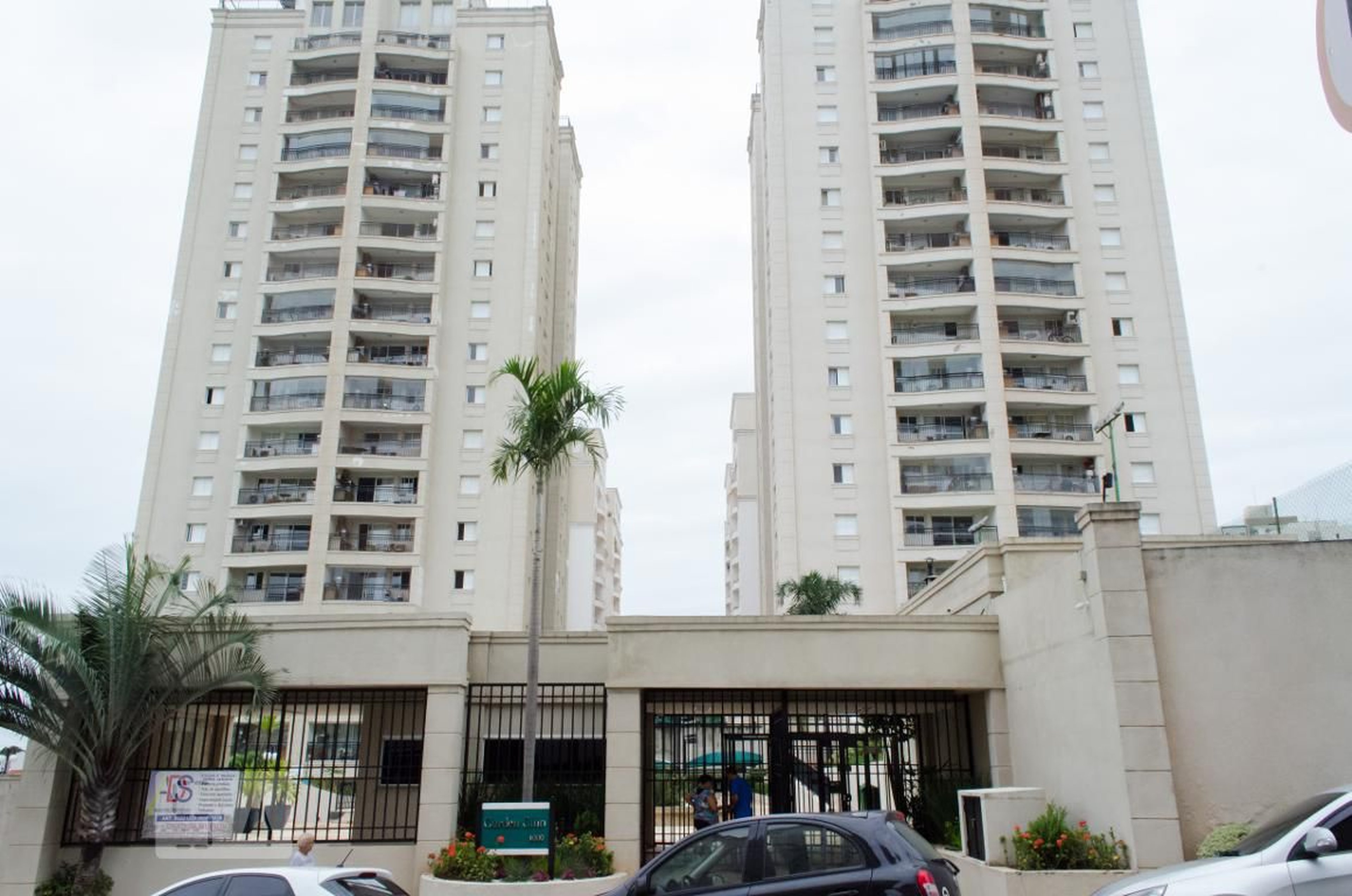 Fachada do prédio Condomínio Garden Club