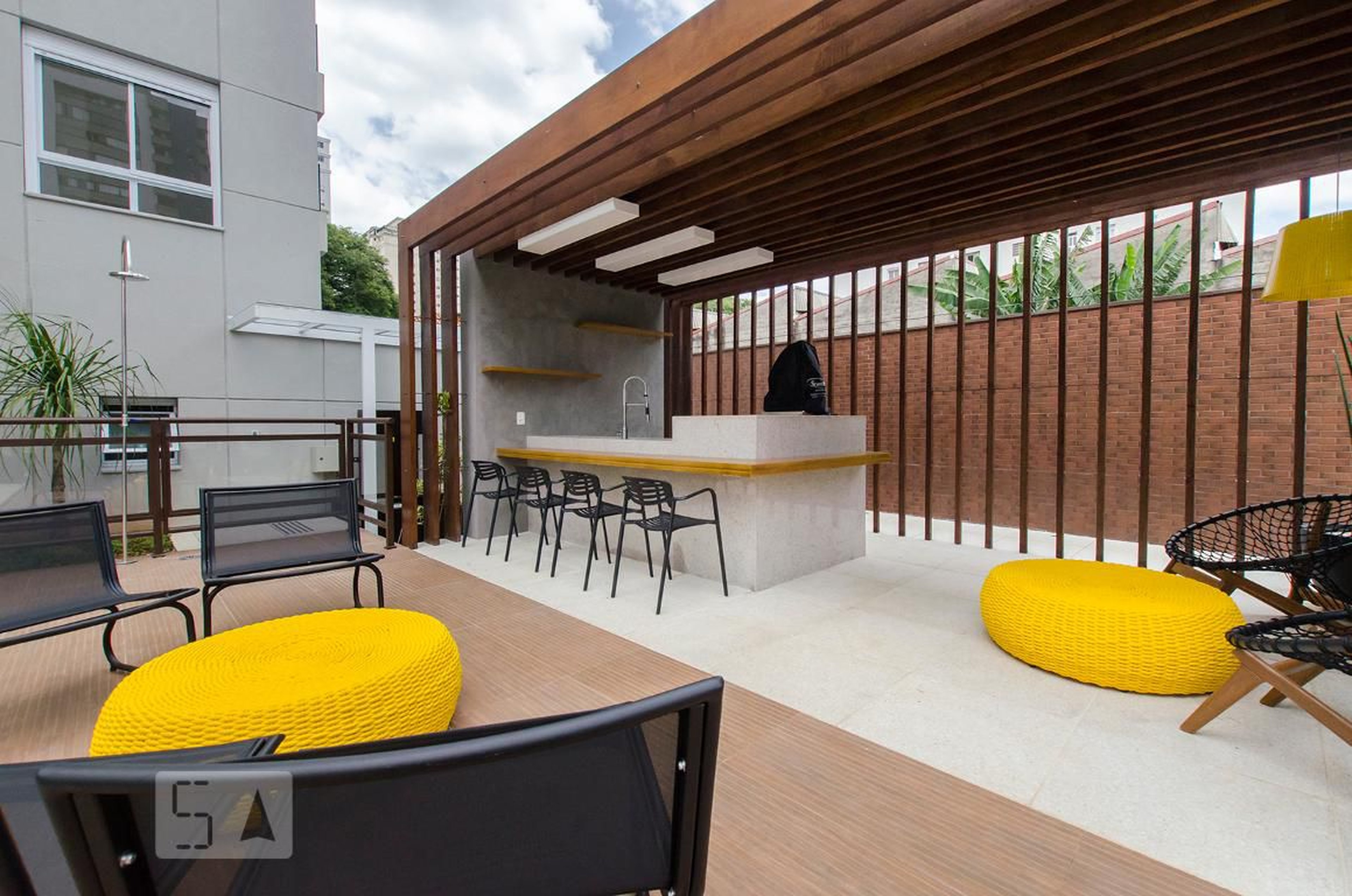 Área da piscina - Tendency Pompeia