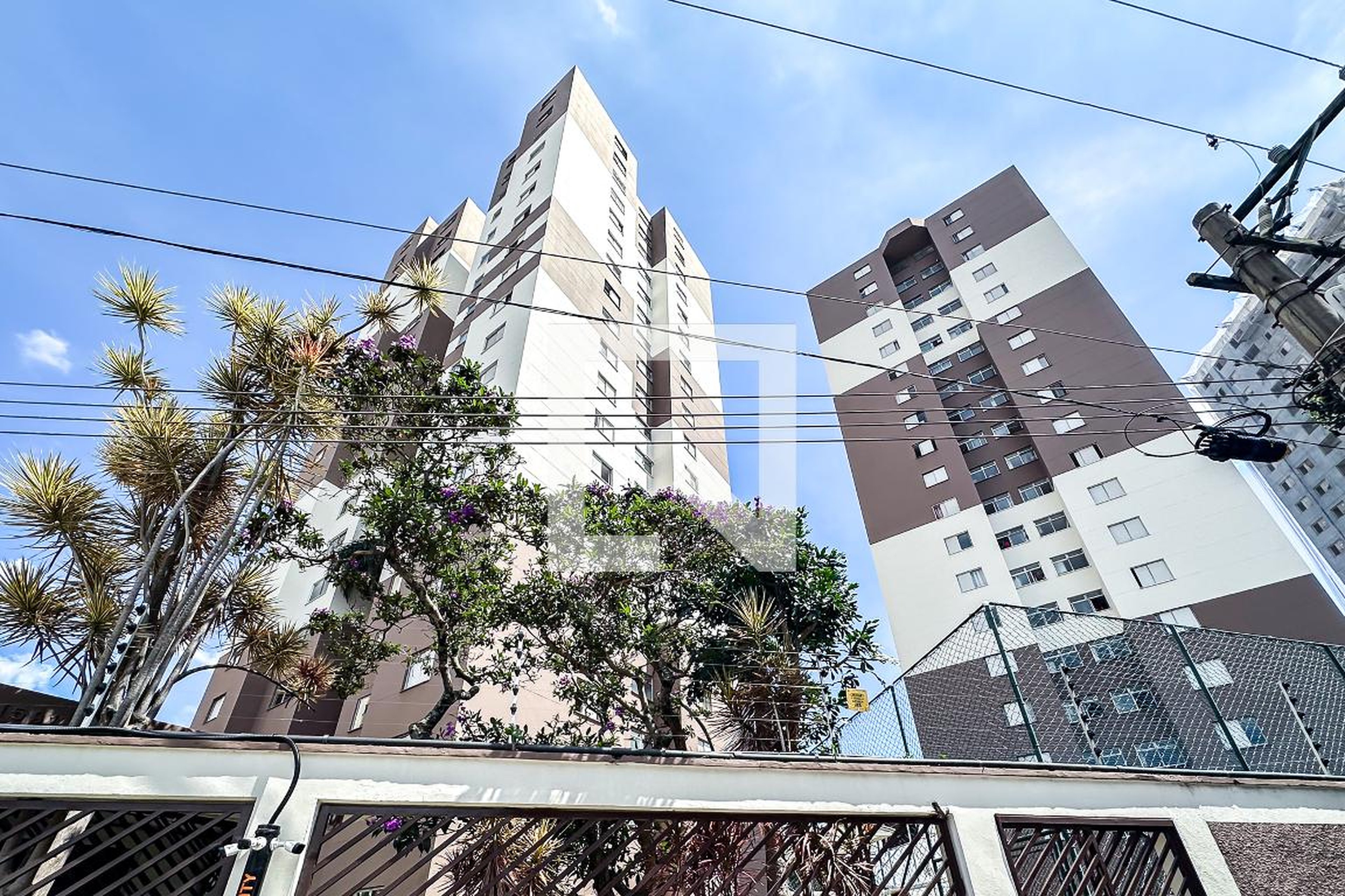 Fachada Condomínio Bresser .III