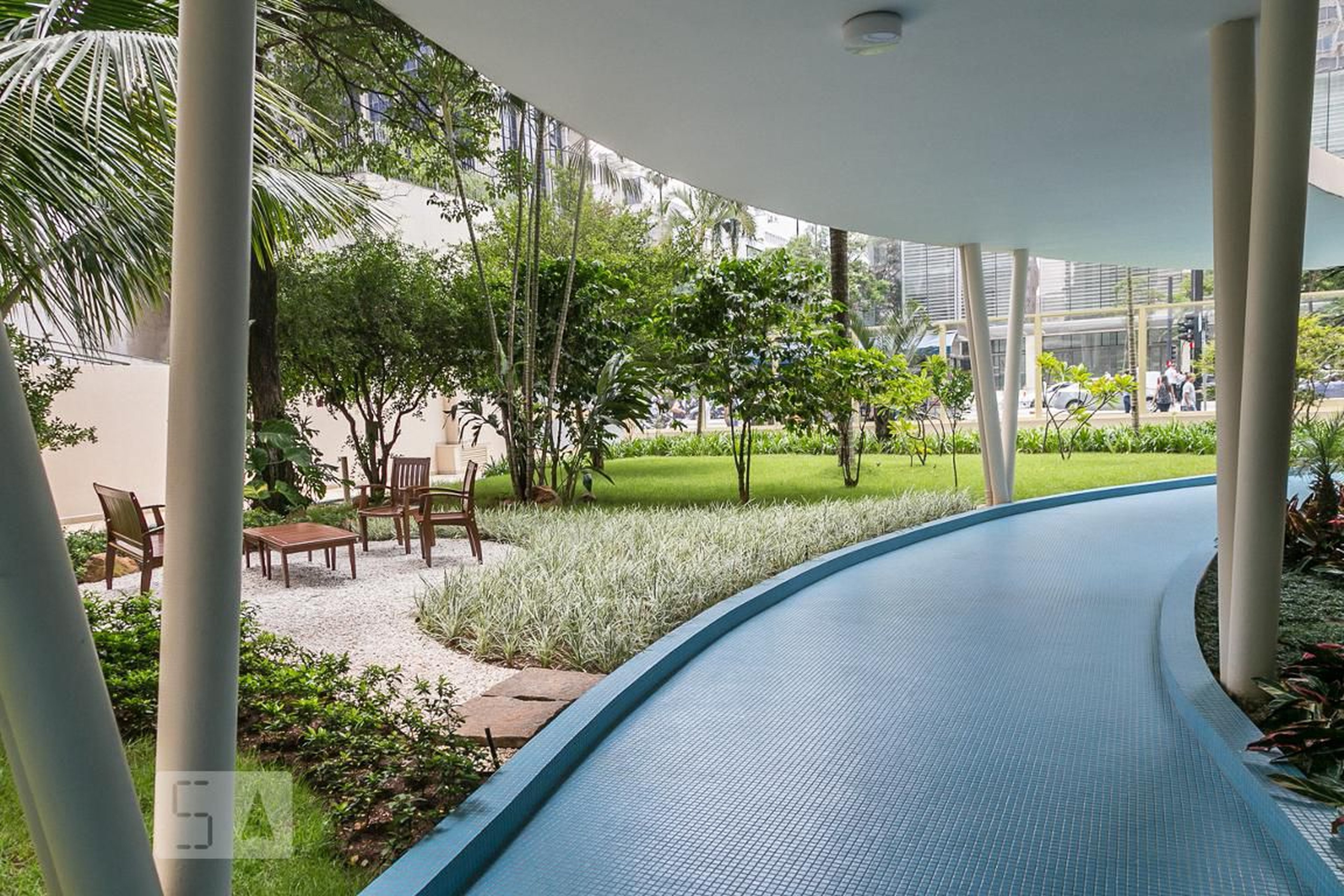 Área externa - Saint Honoré