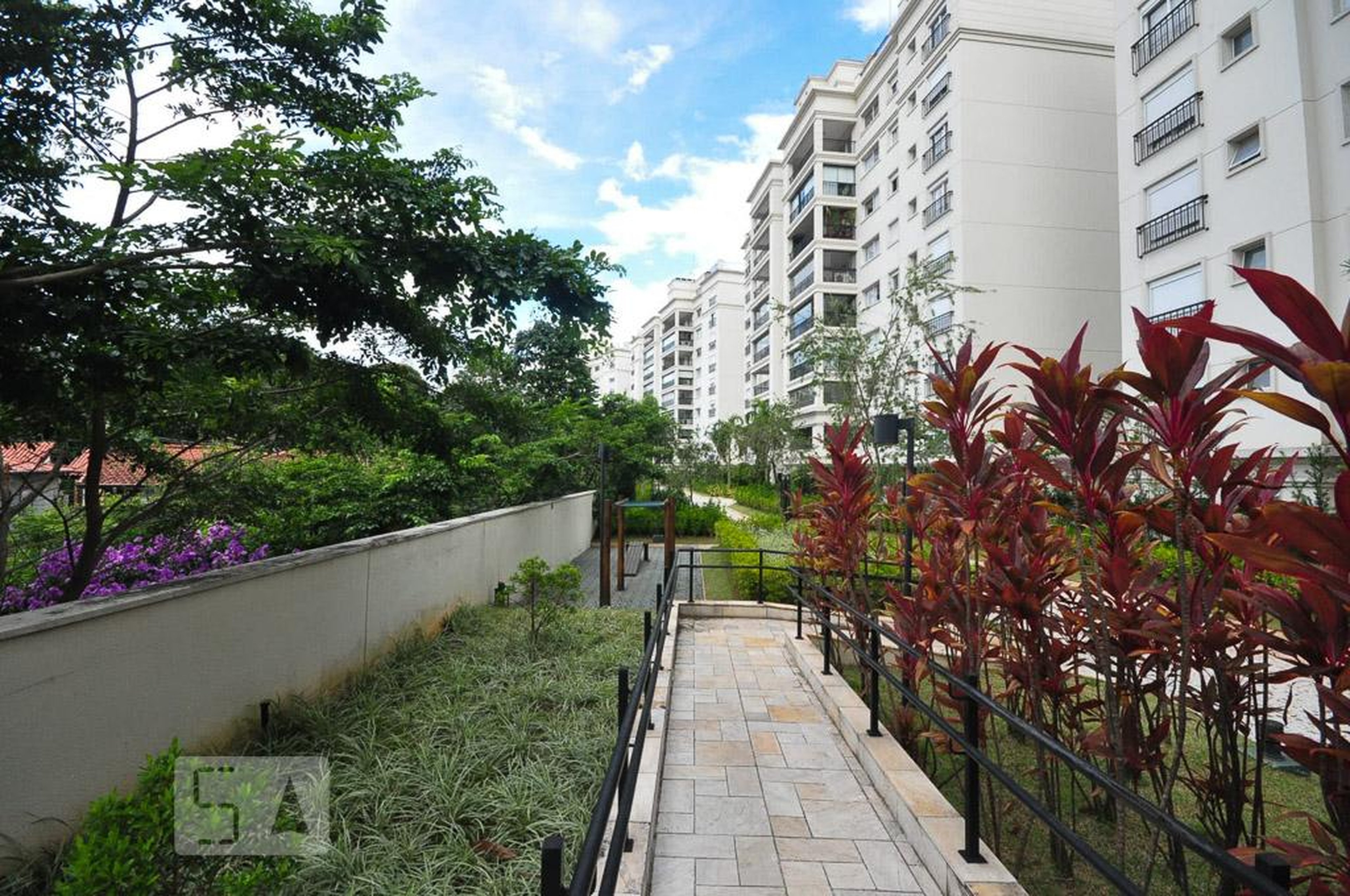 área externa - Jardins de Provence