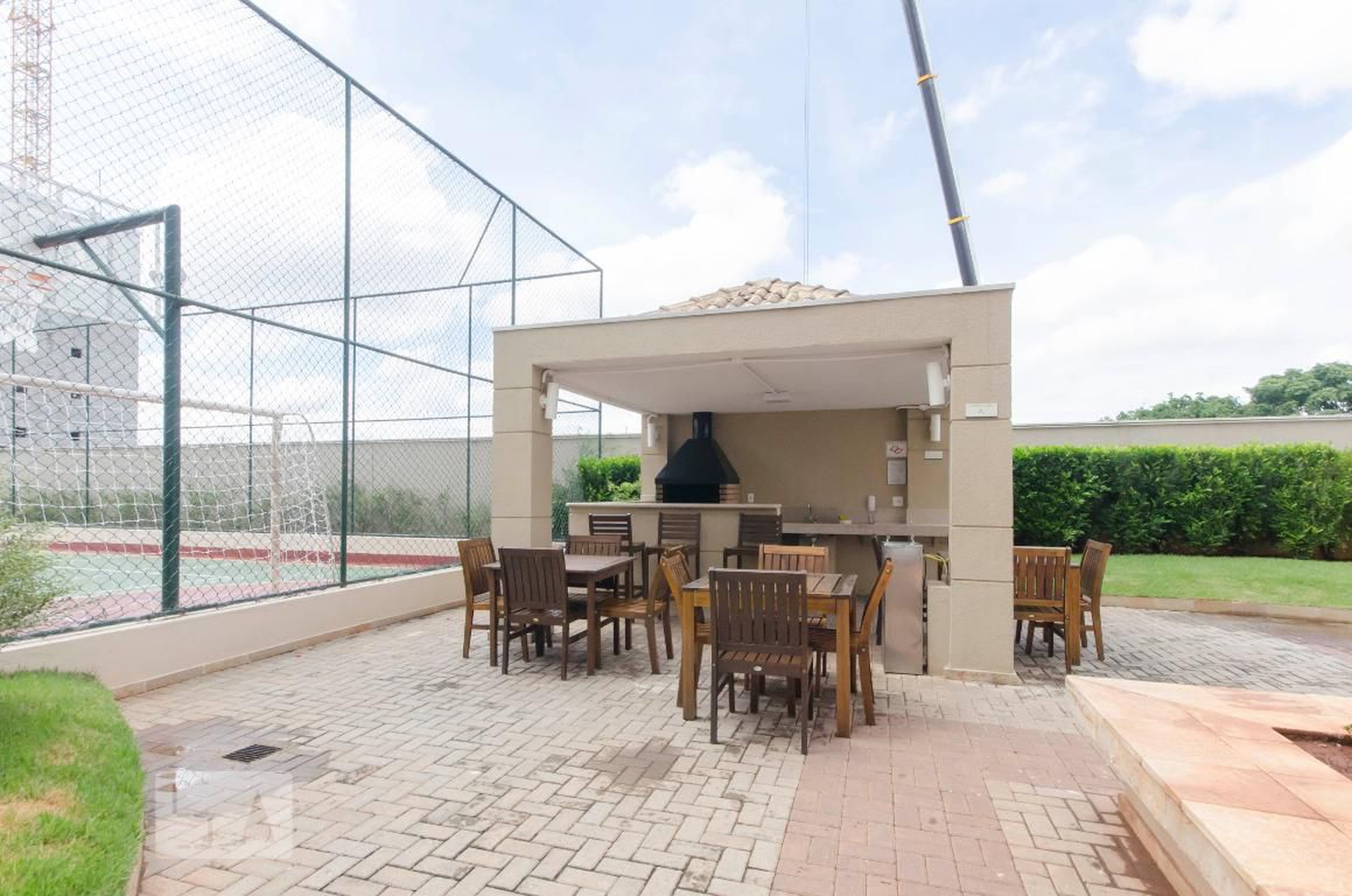 Churrasqueira 2 - Jardim dos Girassóis