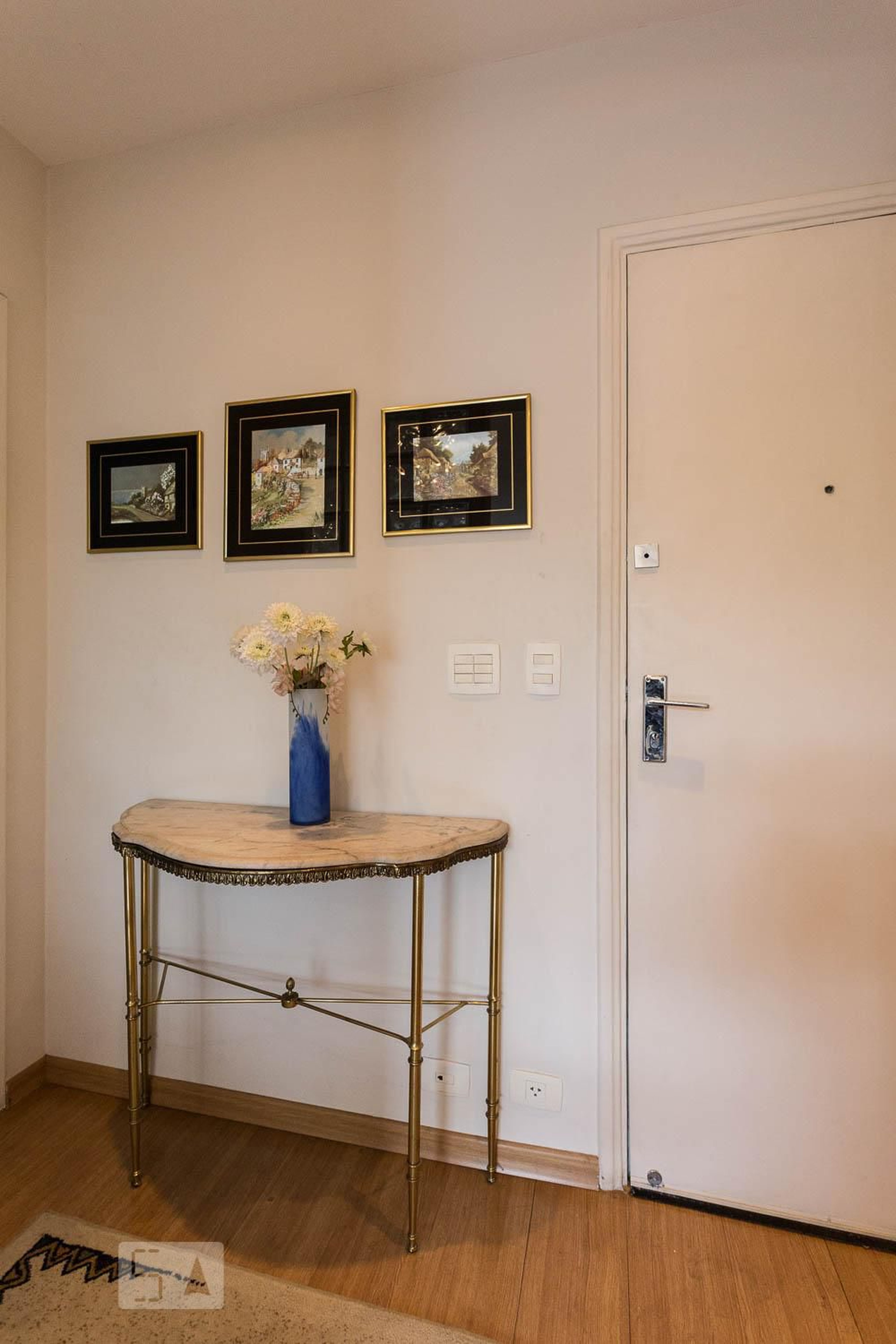 Entrada social - Edifício Santa Luzia