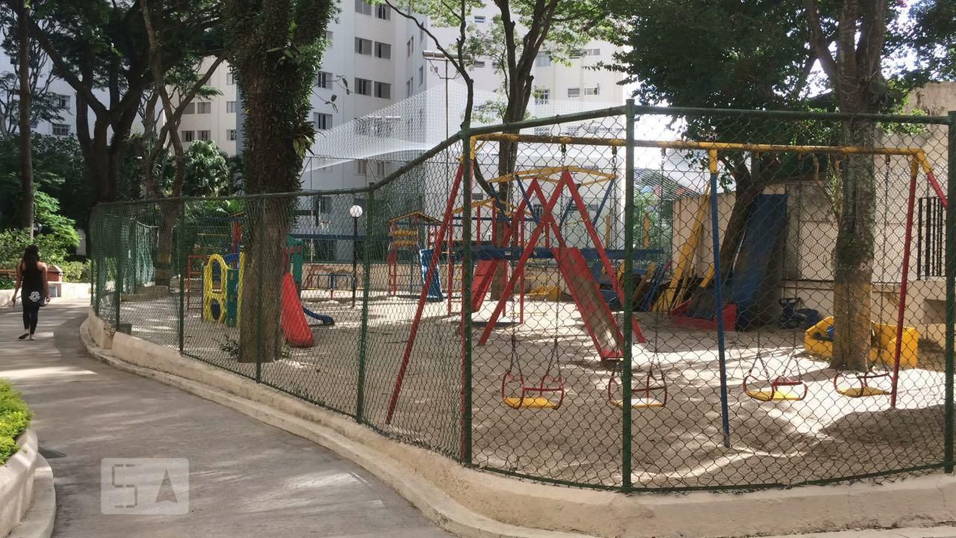 Parquinho - Colina das Veredas