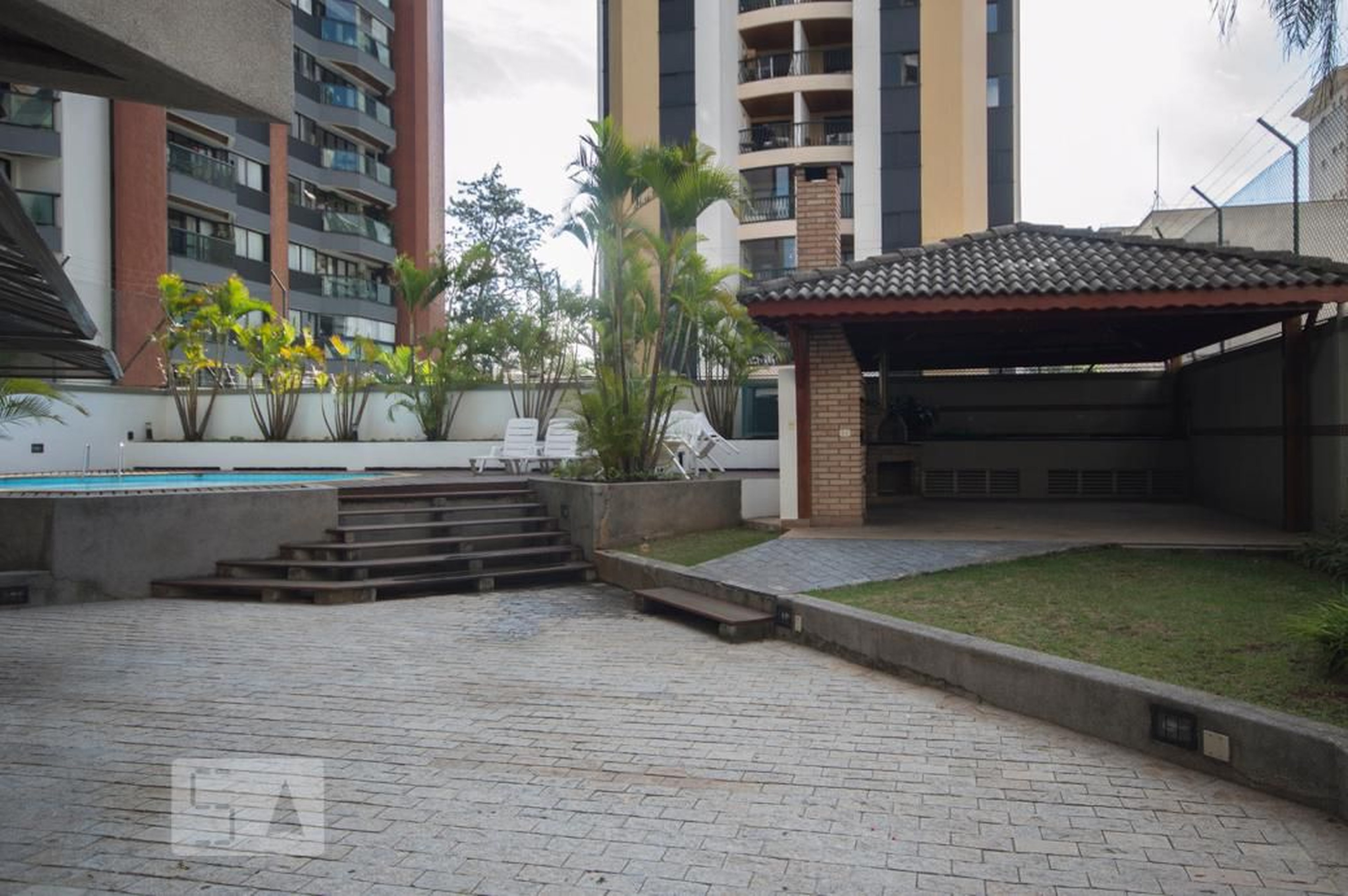 Área Externa - Jardim dos Passáros