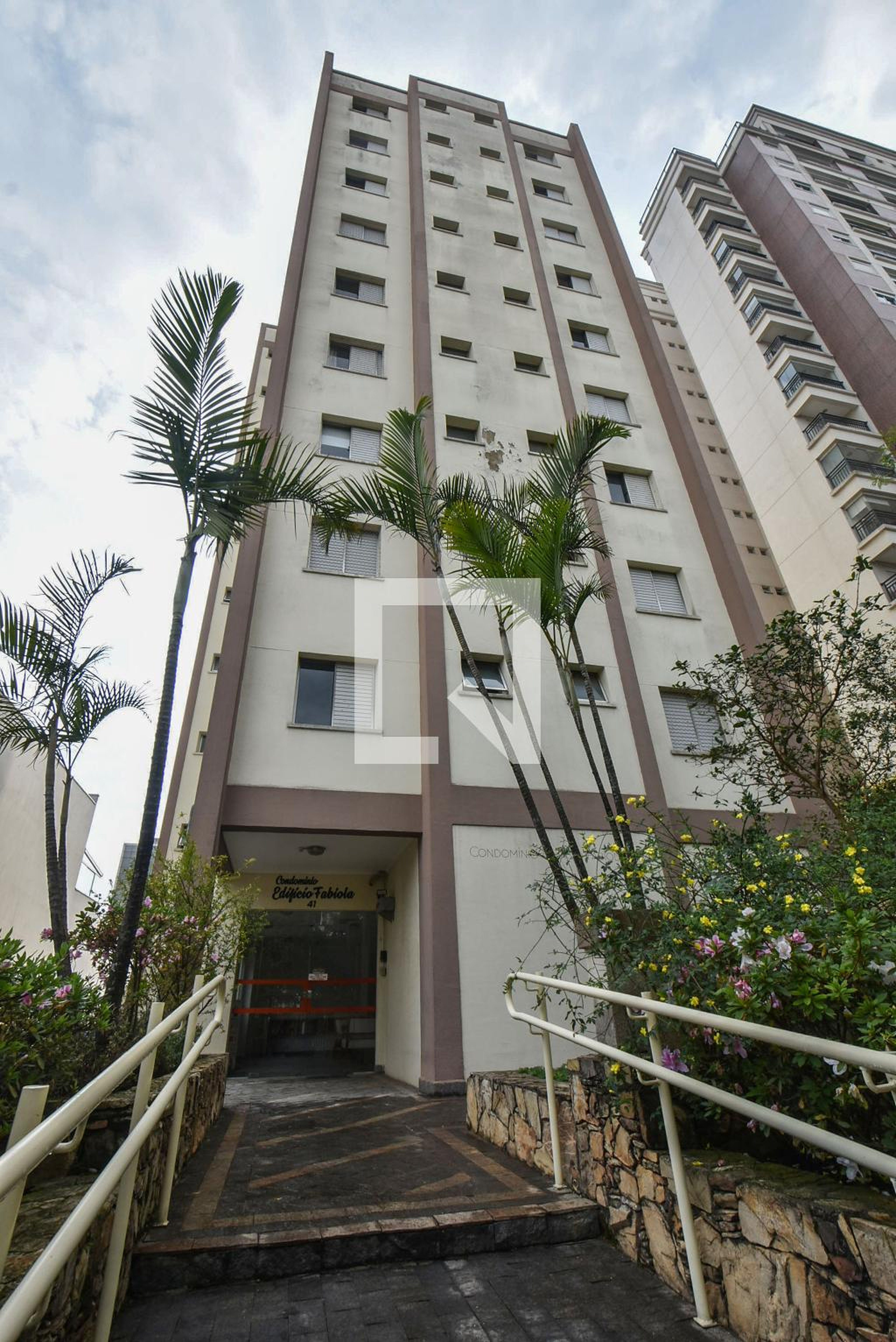 Prédio Edifício Fabiola