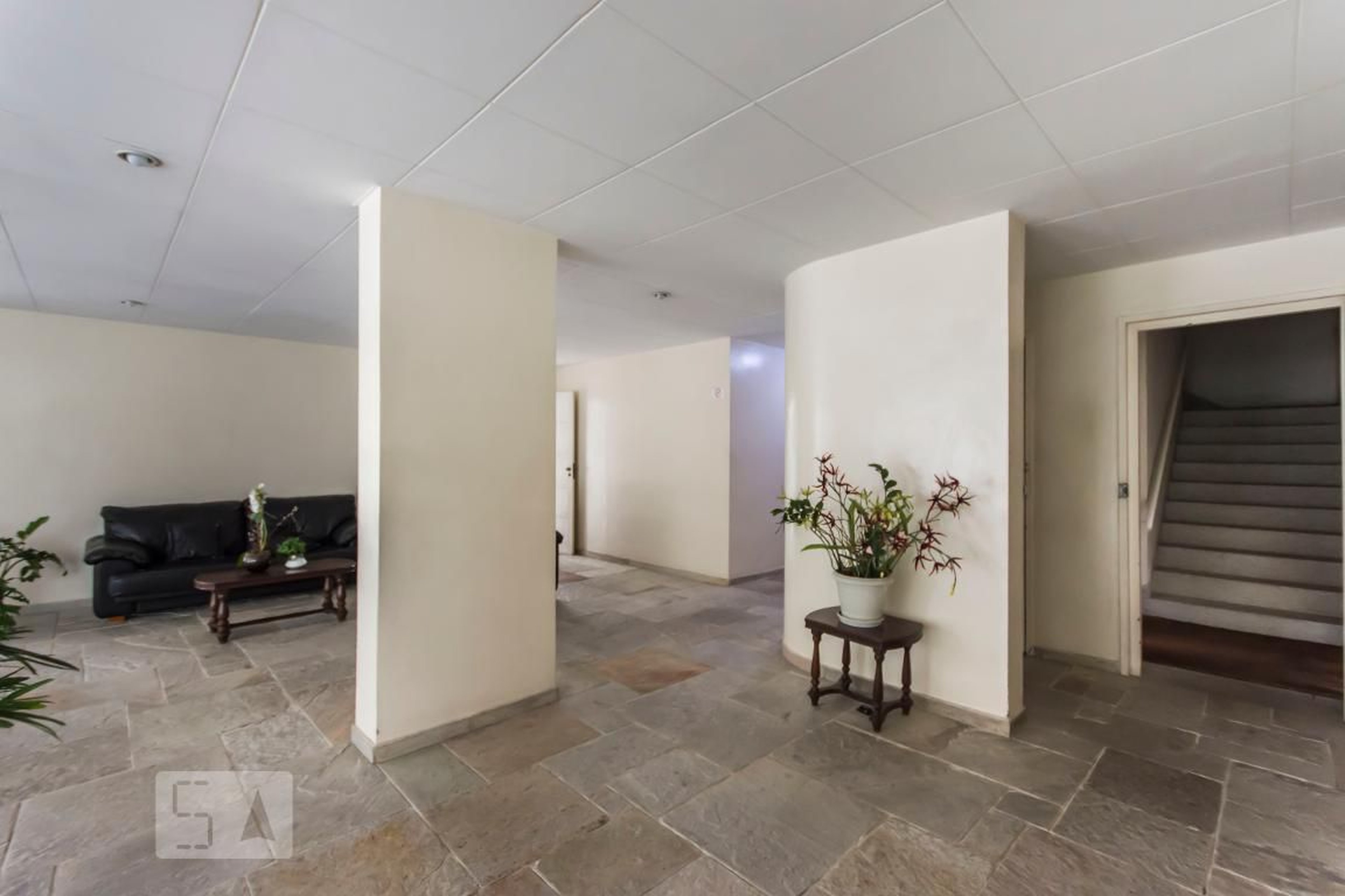 Hall de entrada - Edifício Cristina Prata