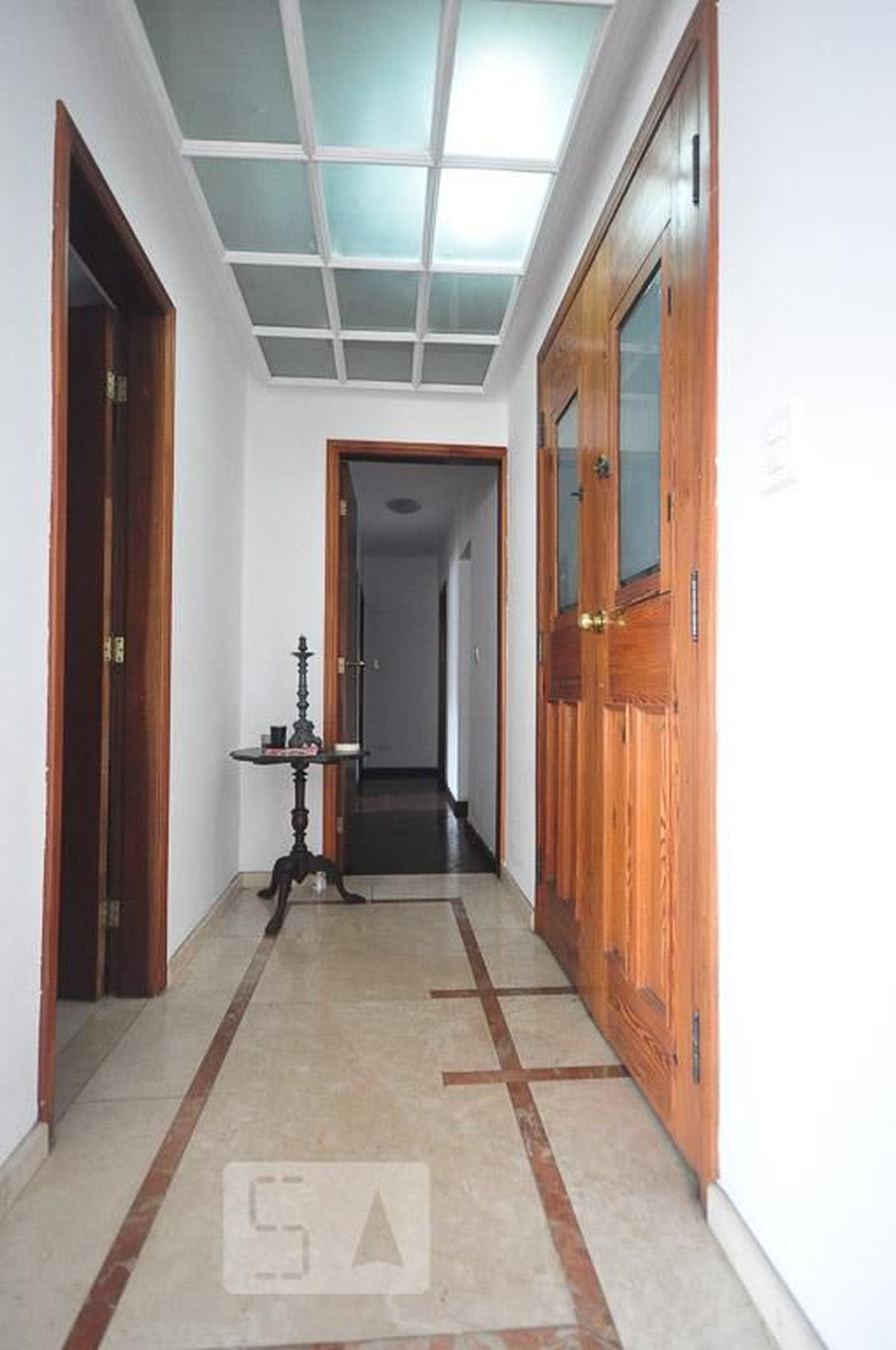 hall de entrada - Visconde de Orleans