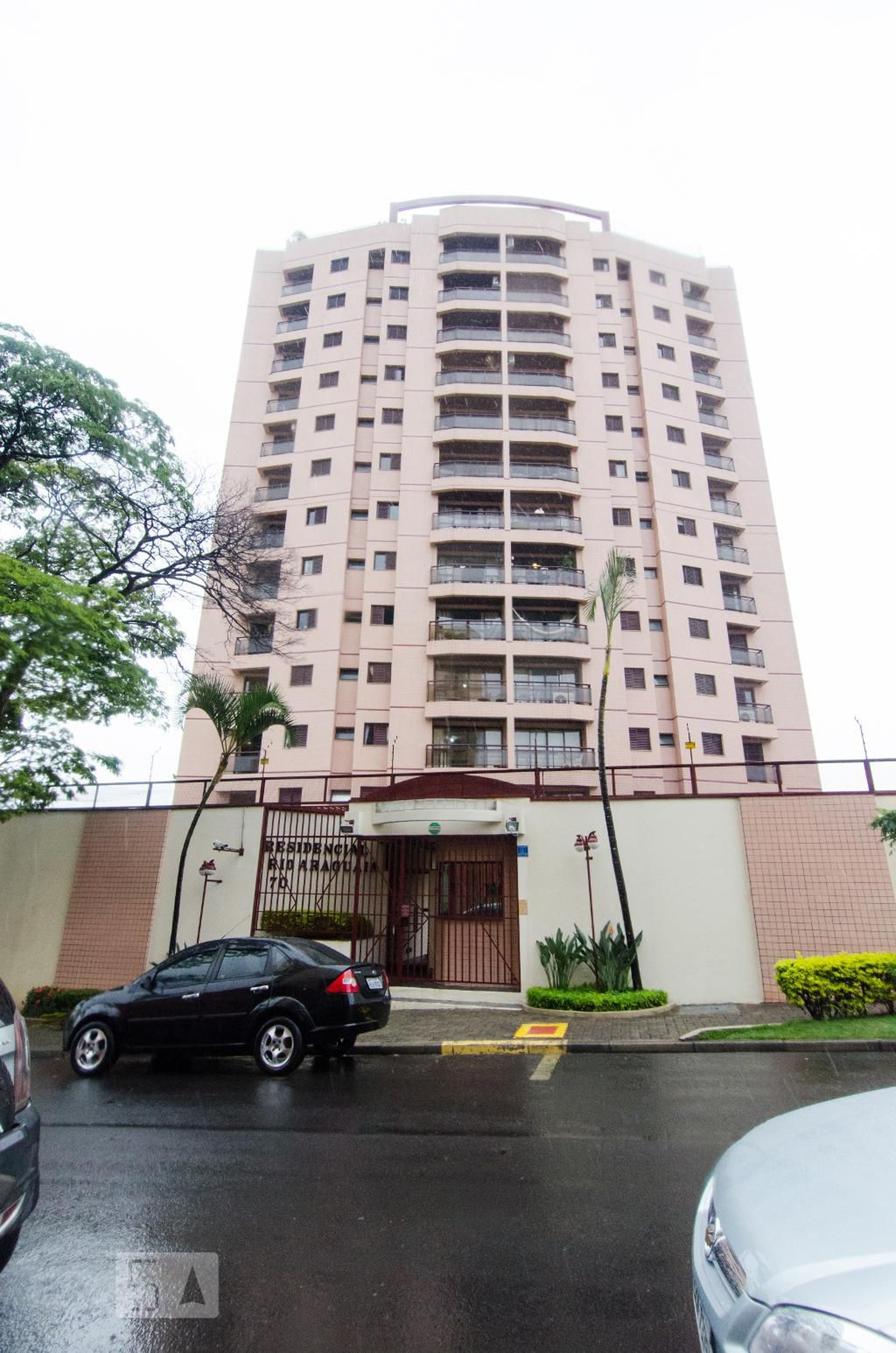 Fachada do prédio Condomínio Rio Araguaia