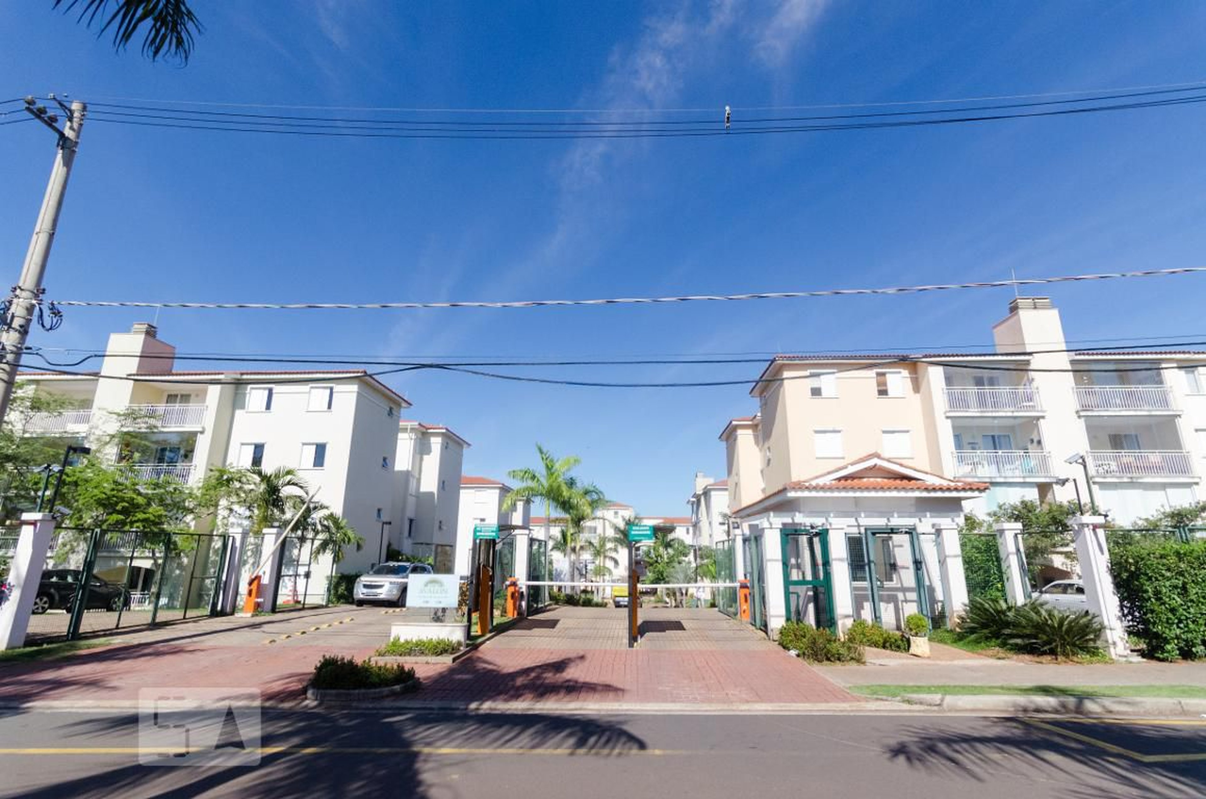 Fachada do prédio Condomínio Avalon