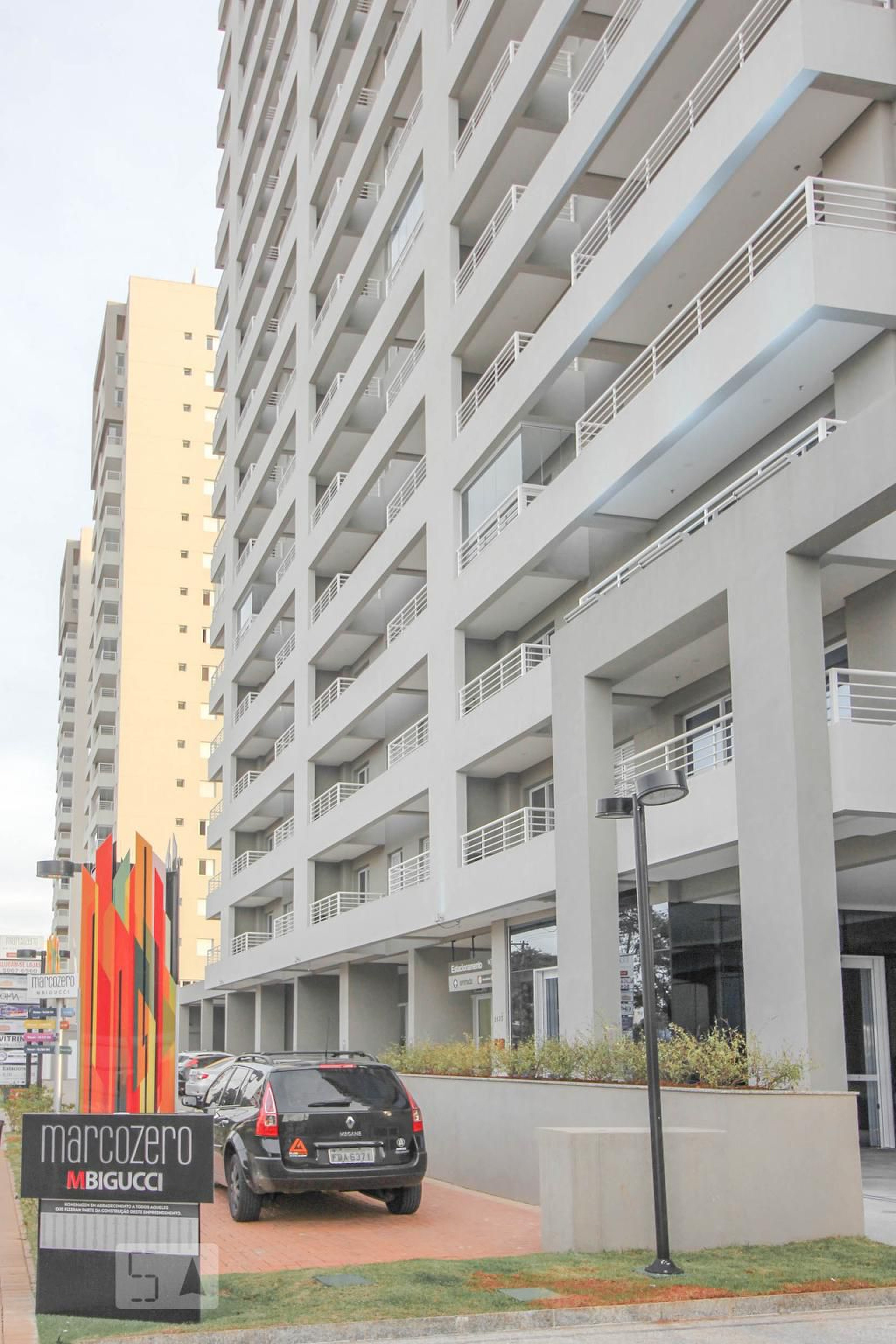 Fachada Condomínio Marcozero Mbigucci Home