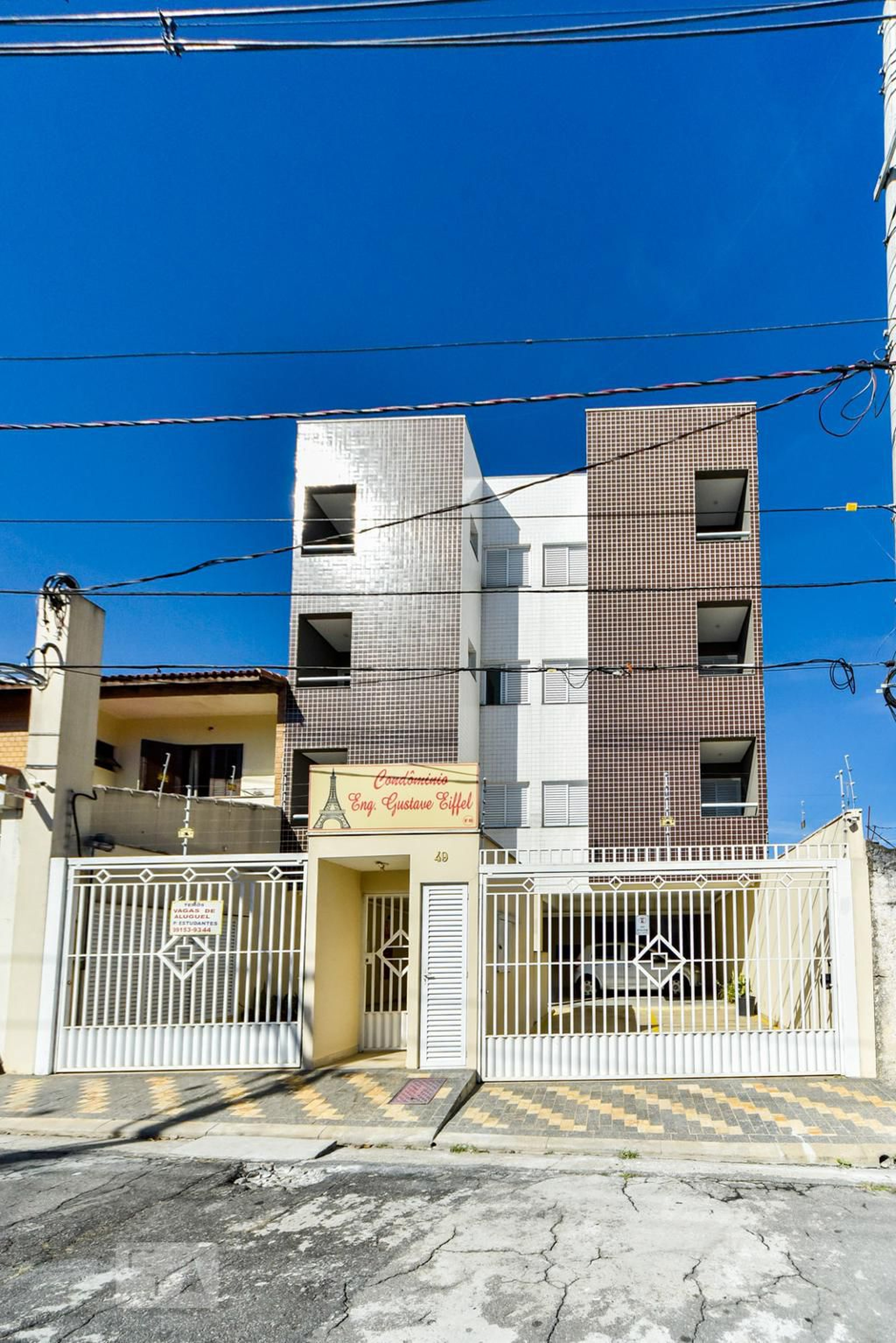 Fachada do Prédio Condomínio Eng. Gustave Eiffel