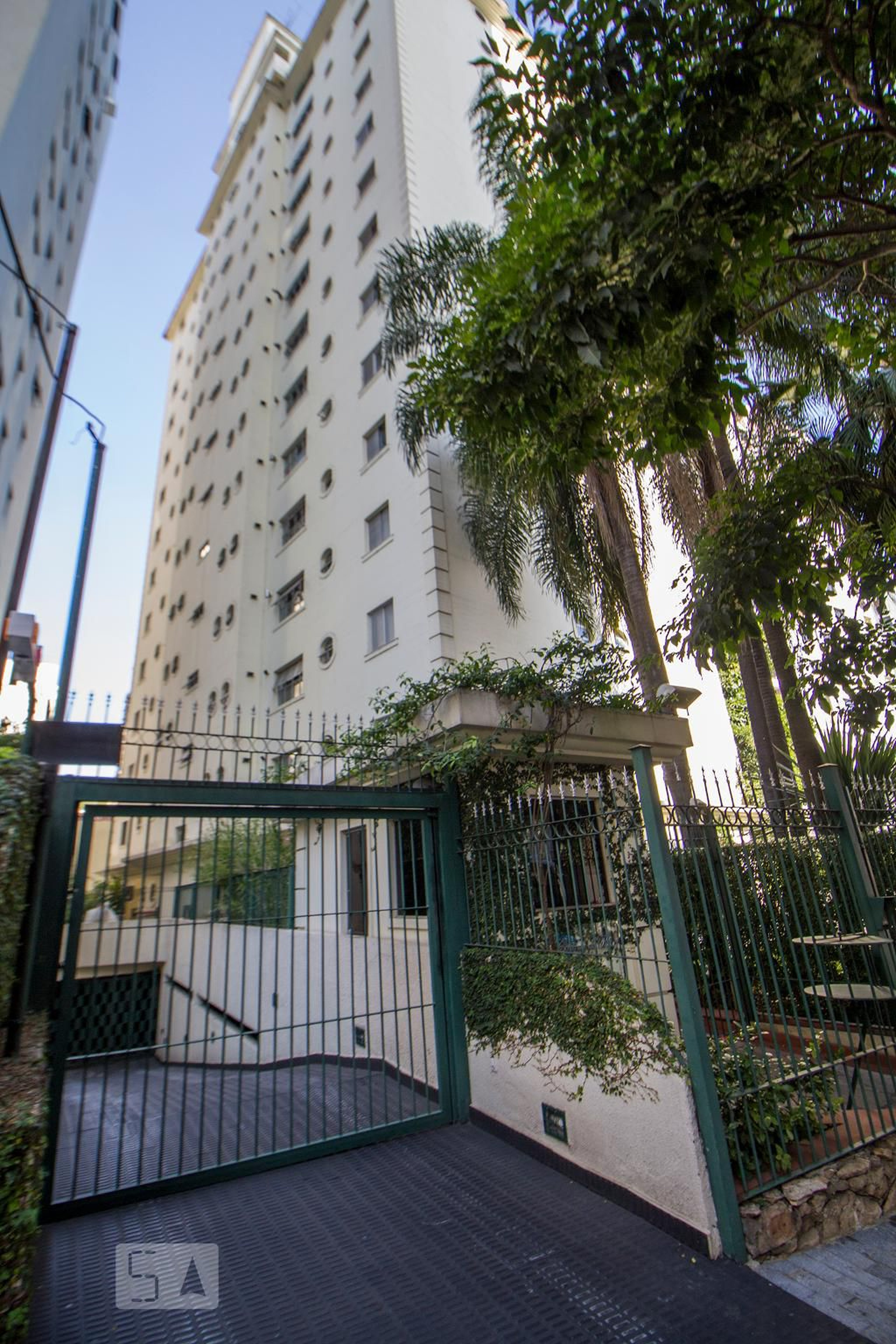 Fachada Edifício Chateau Du Blois