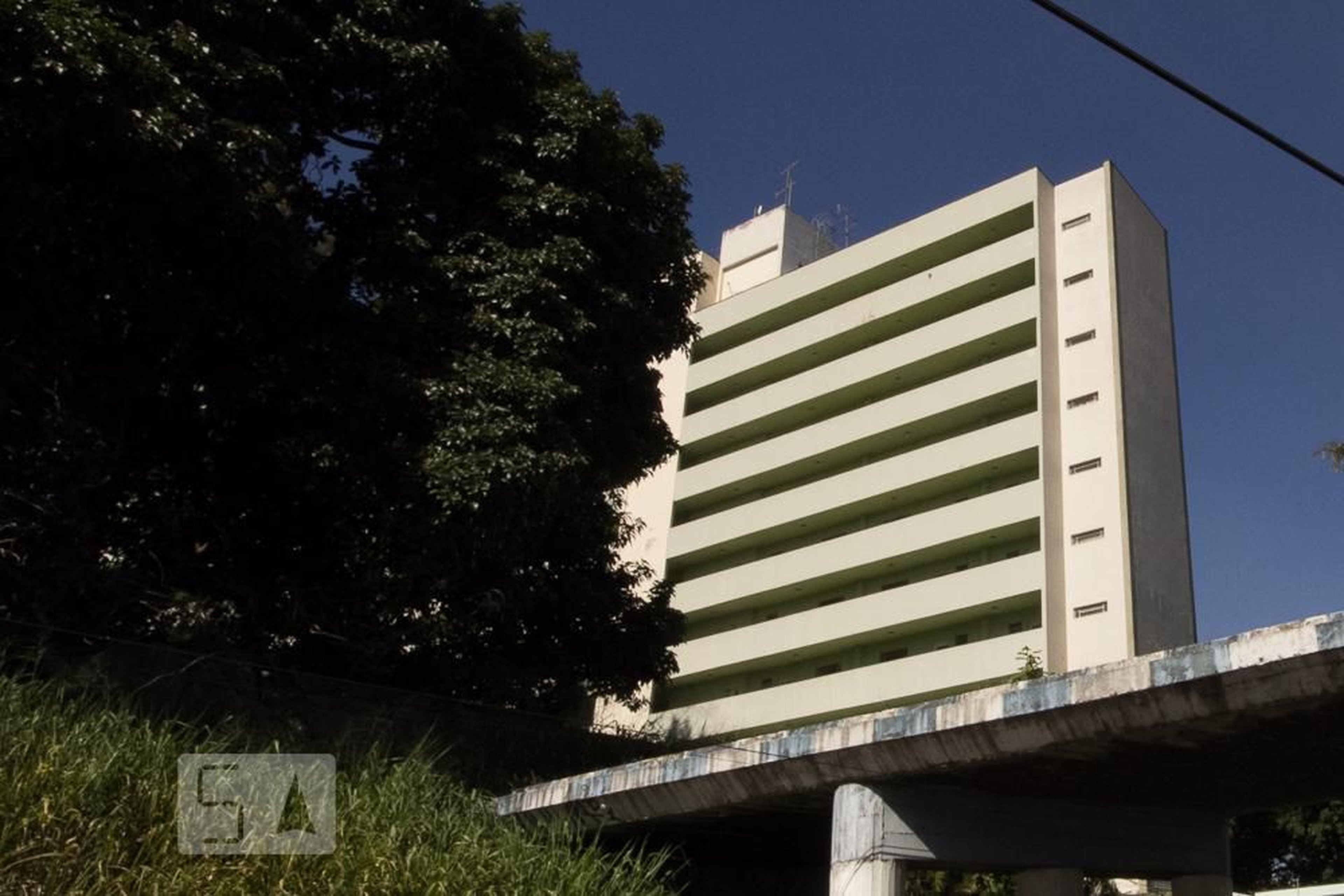 Prédio Condomínio Dona Julia