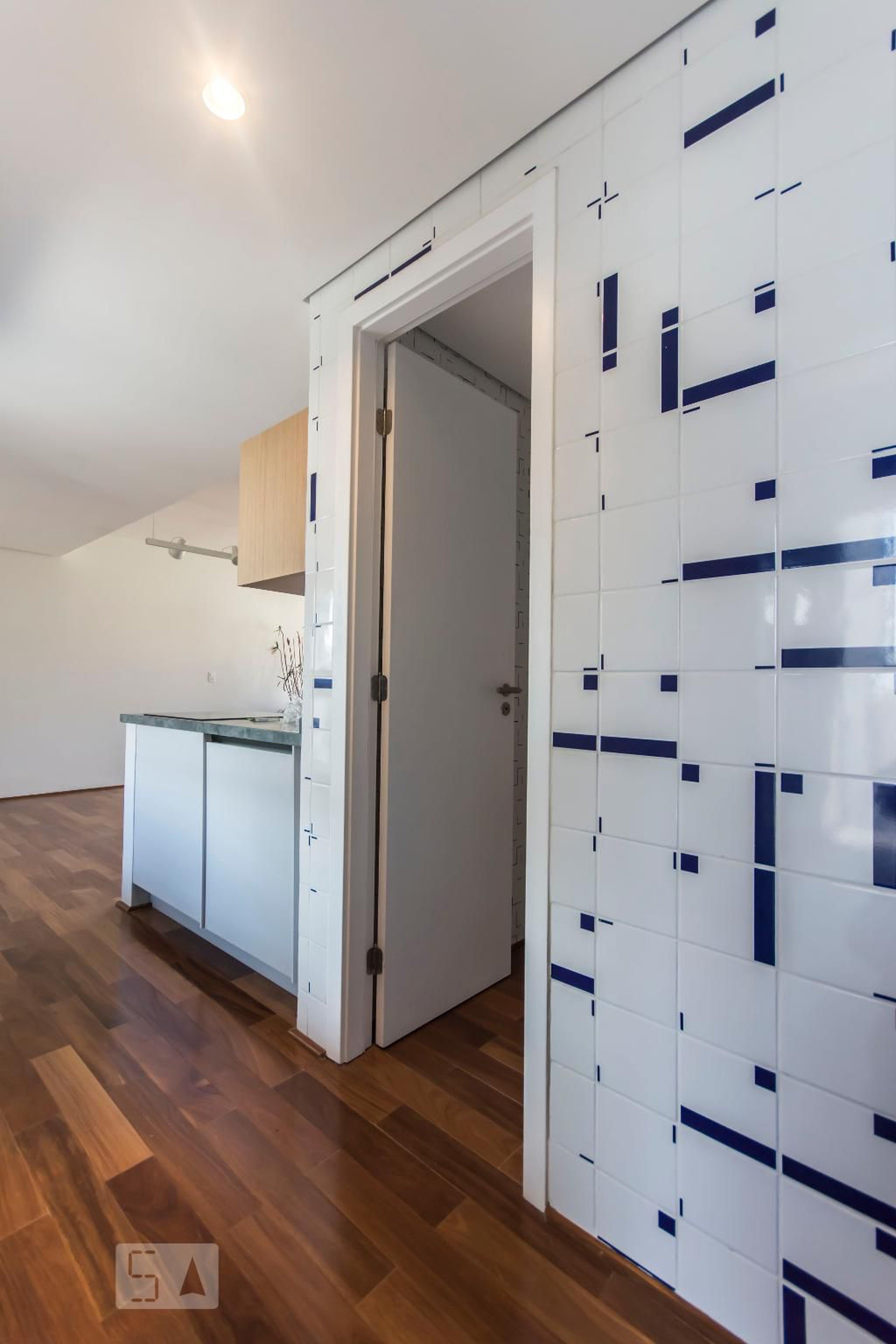 Entrada social - P.O.P Xyz