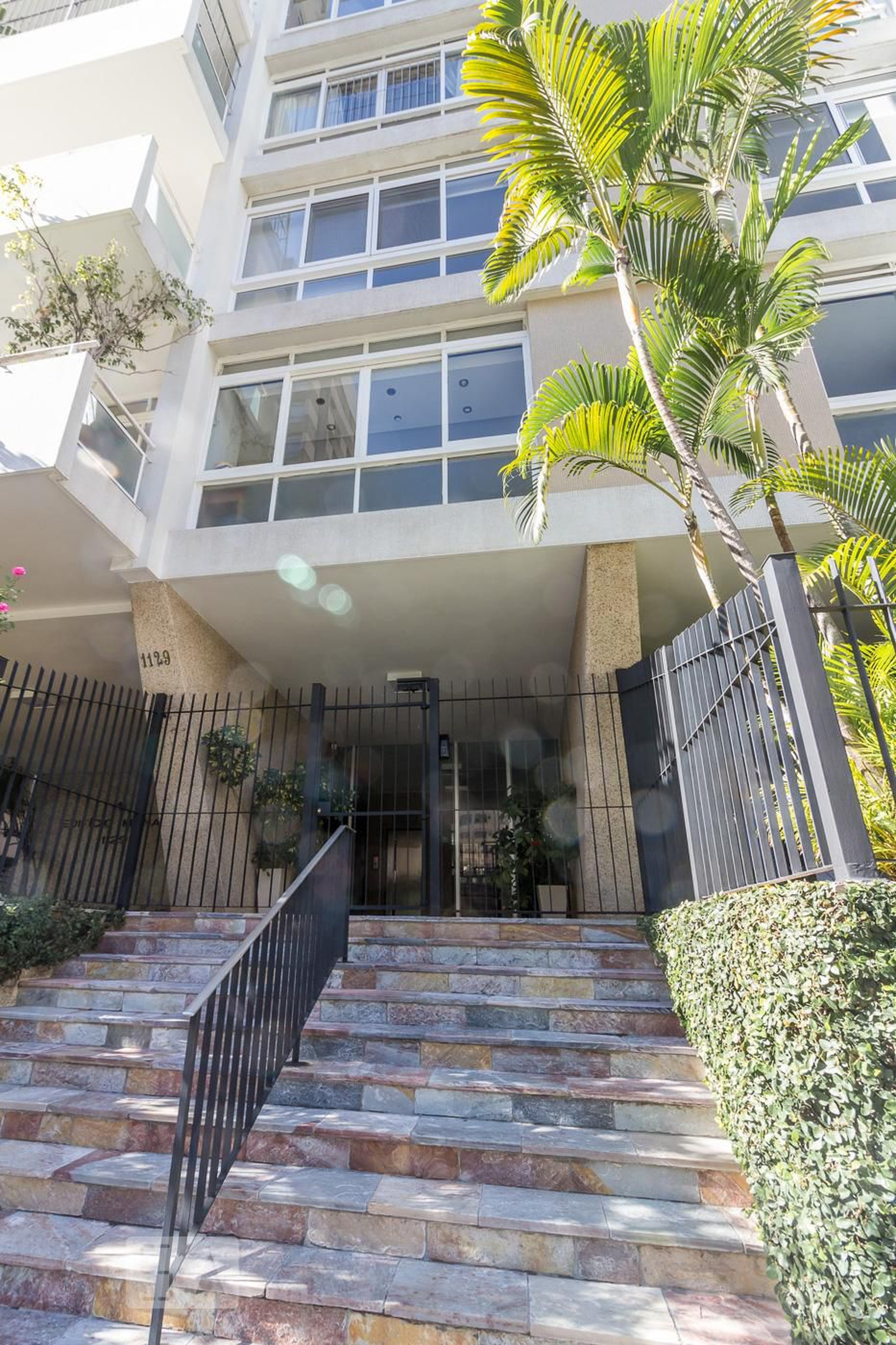 Fachada Condomínio Manacá