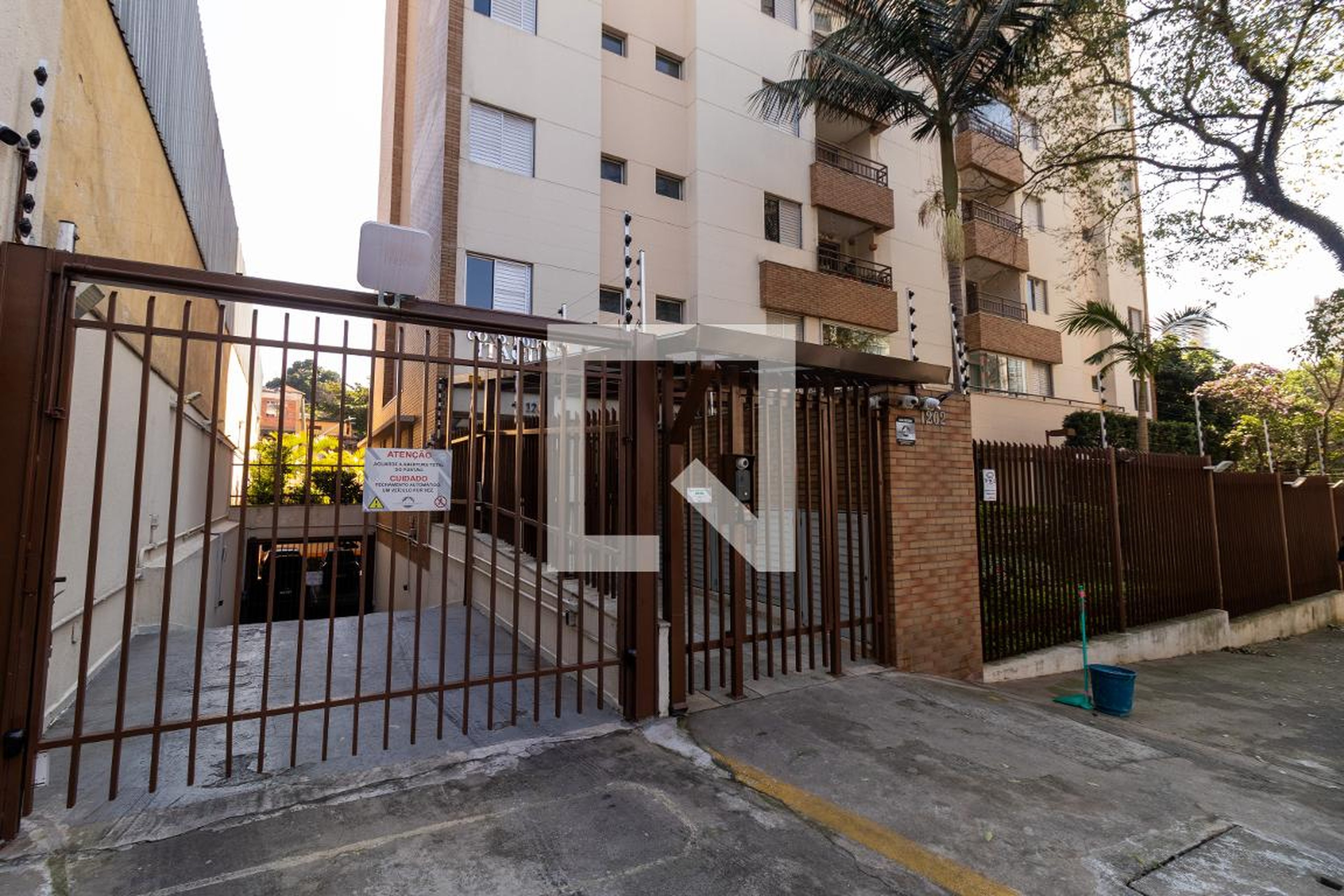 Fachada Condomínio Itaguaí Pompéia