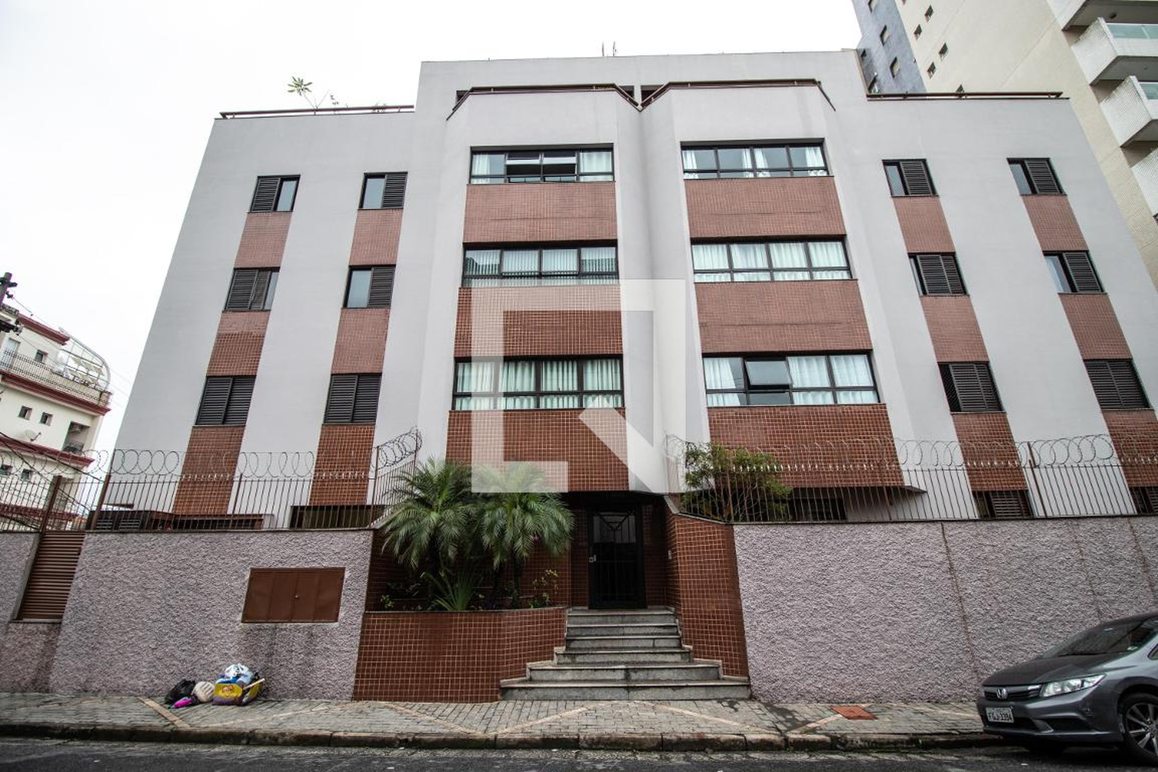 fachada Condomínio em Rua João Escudeiro, 144