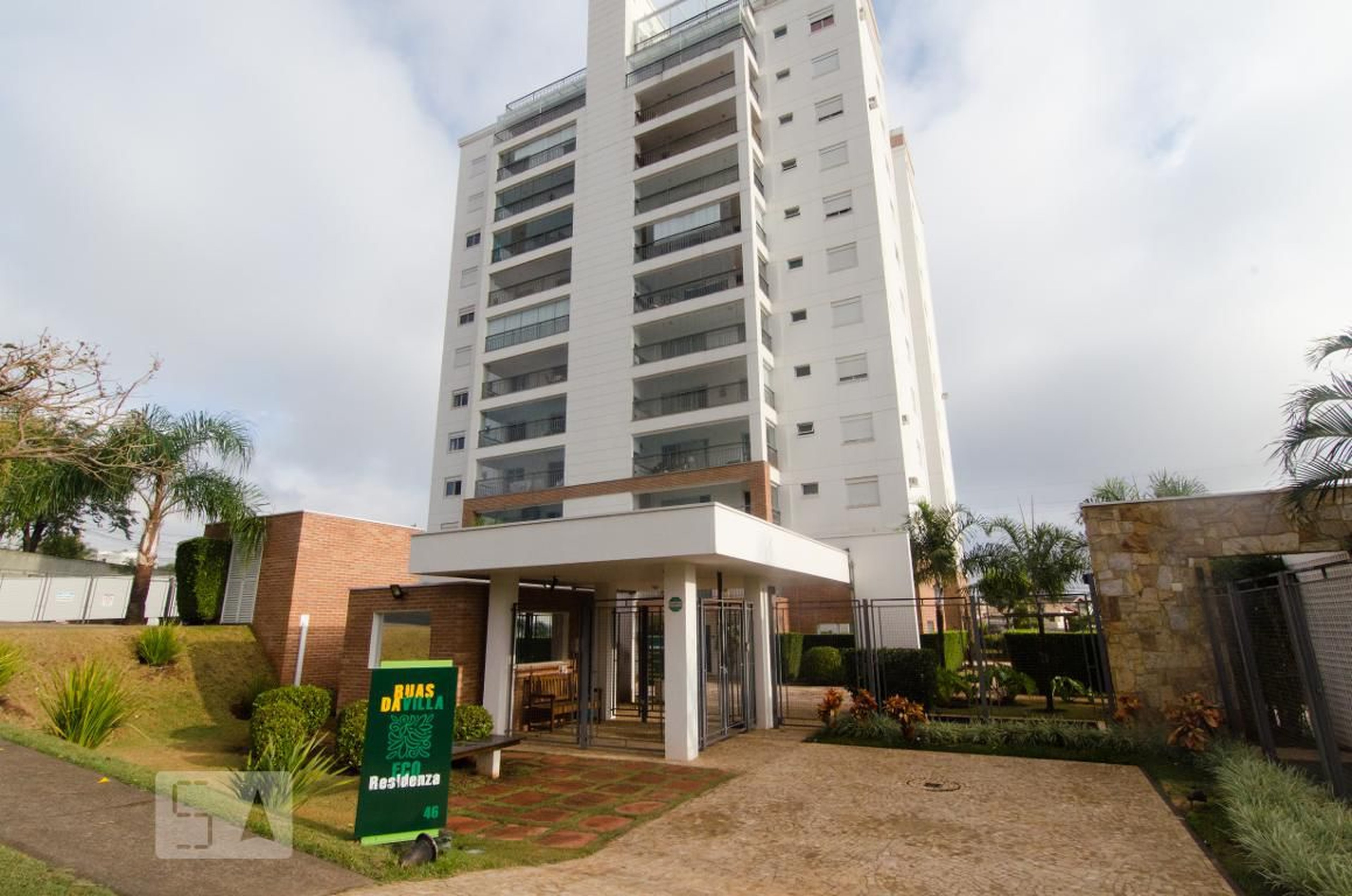 Fachada do prédio Condomínio em Rua Thereza Mazzoni Breviglieri, 46