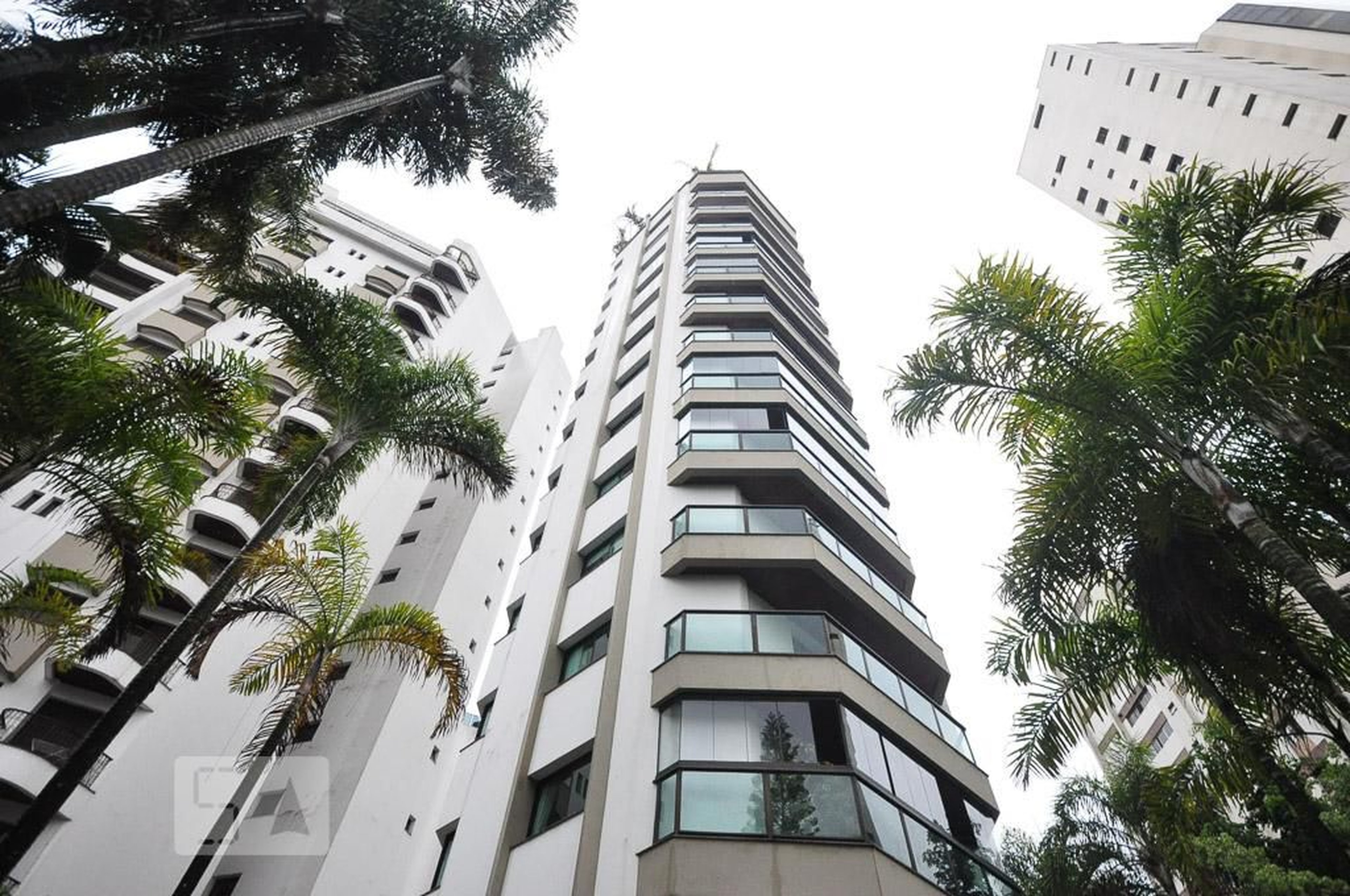 fachada Condomínio Las Palmas