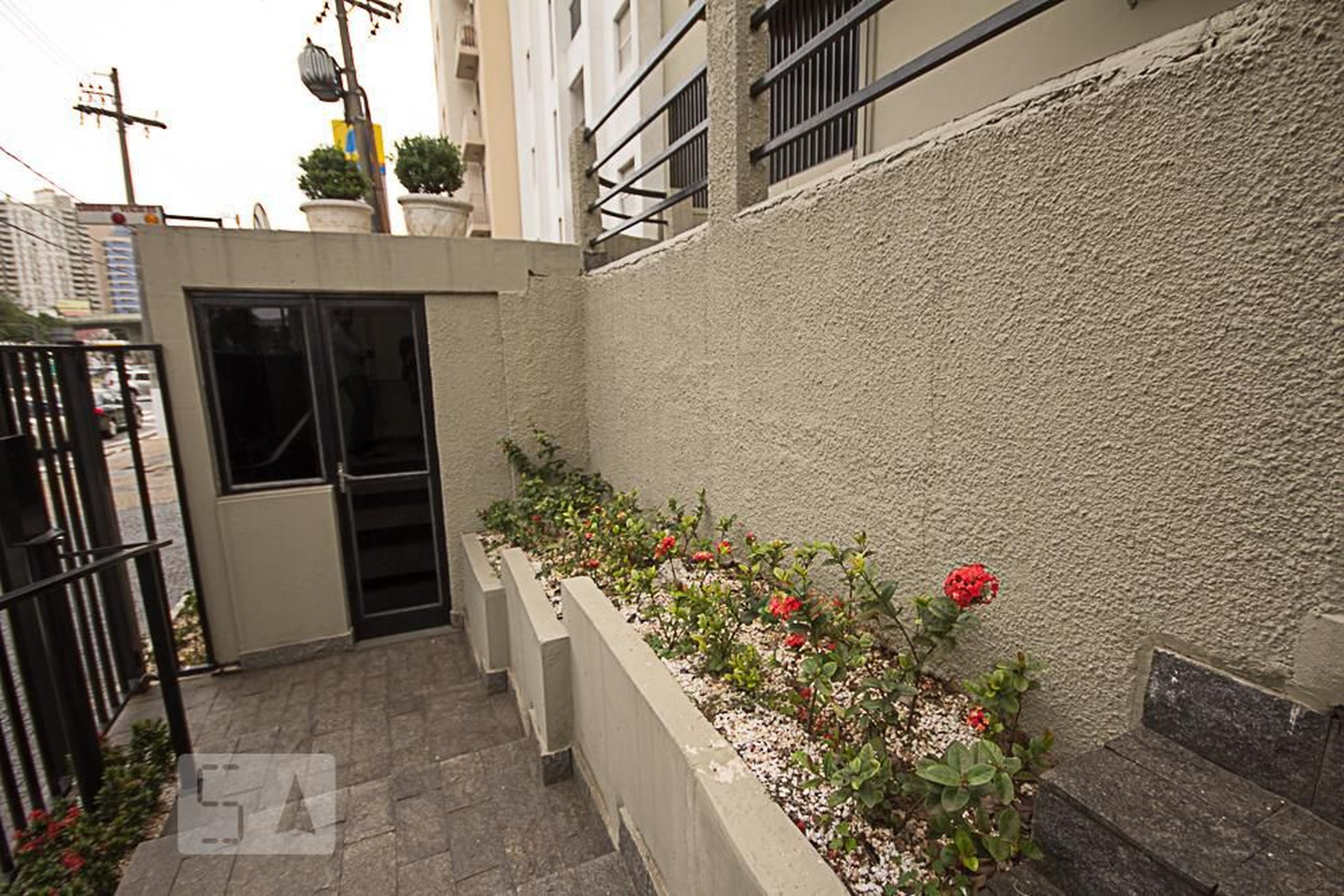 Entrada do Prédio - Edifício Clarice