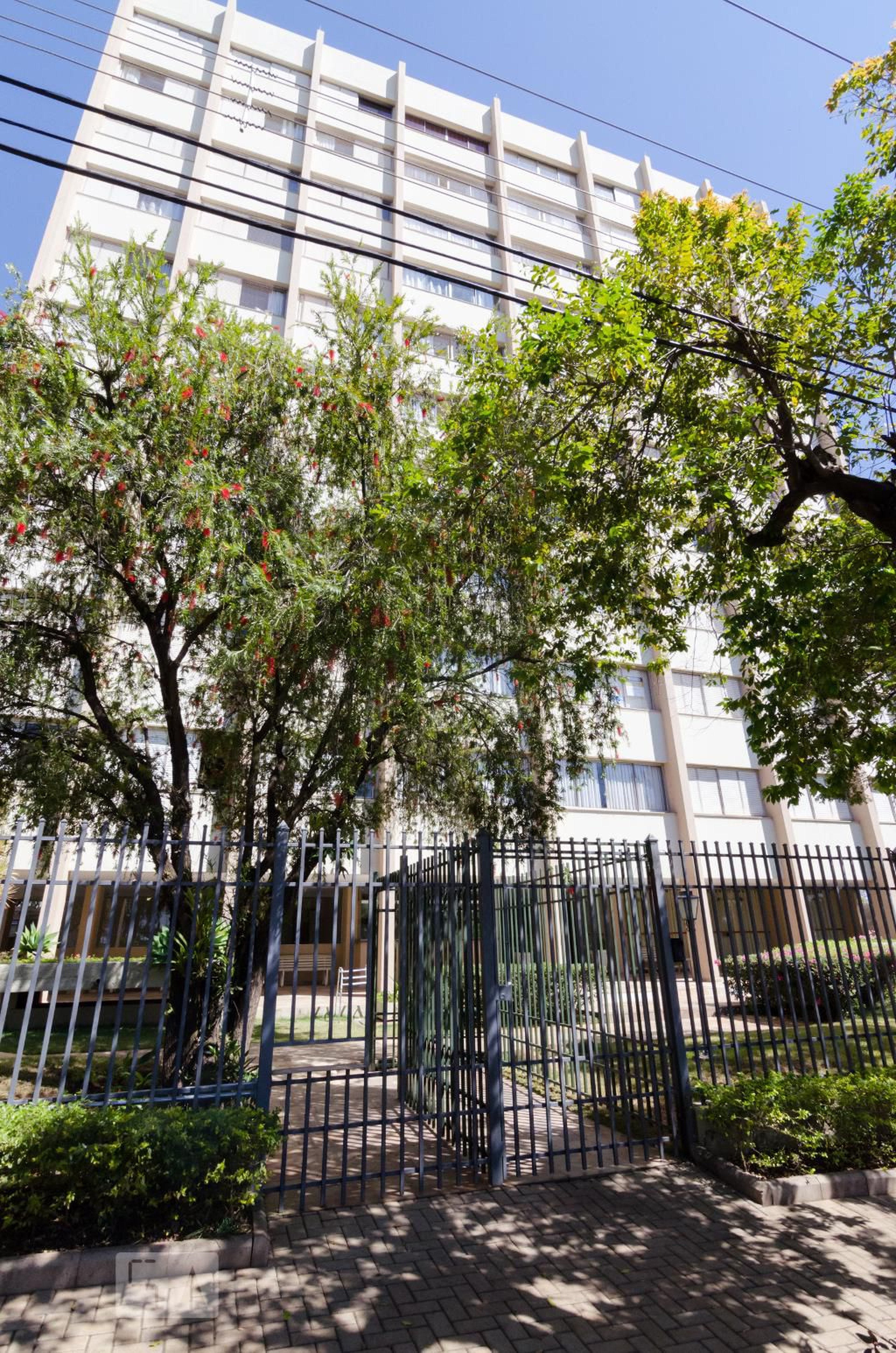 Fachada do prédio Condomínio em Avenida Papa Pio XII, 191