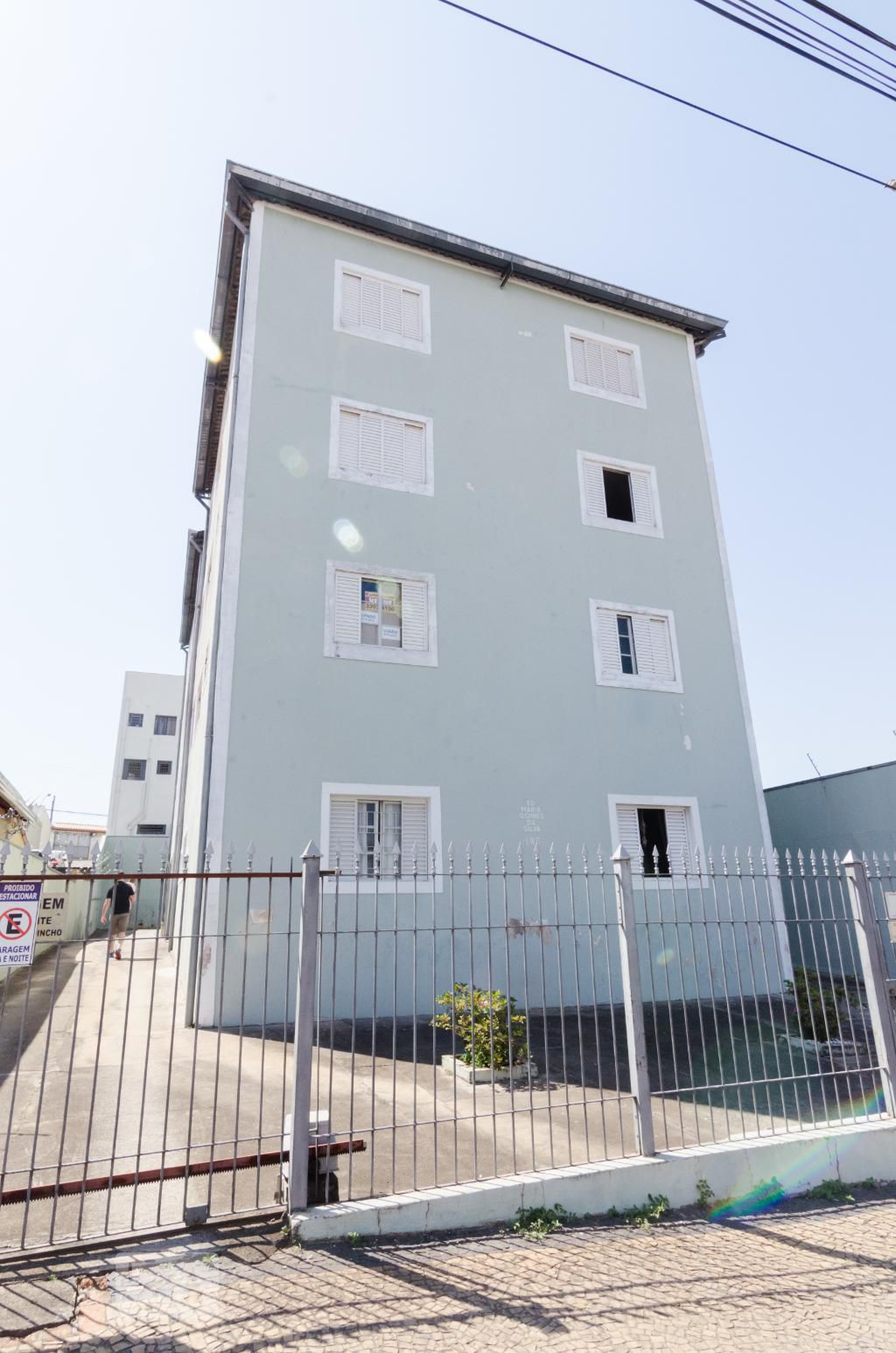 Fachada do prédio Condomínio em Rua Doutor Betim, 185