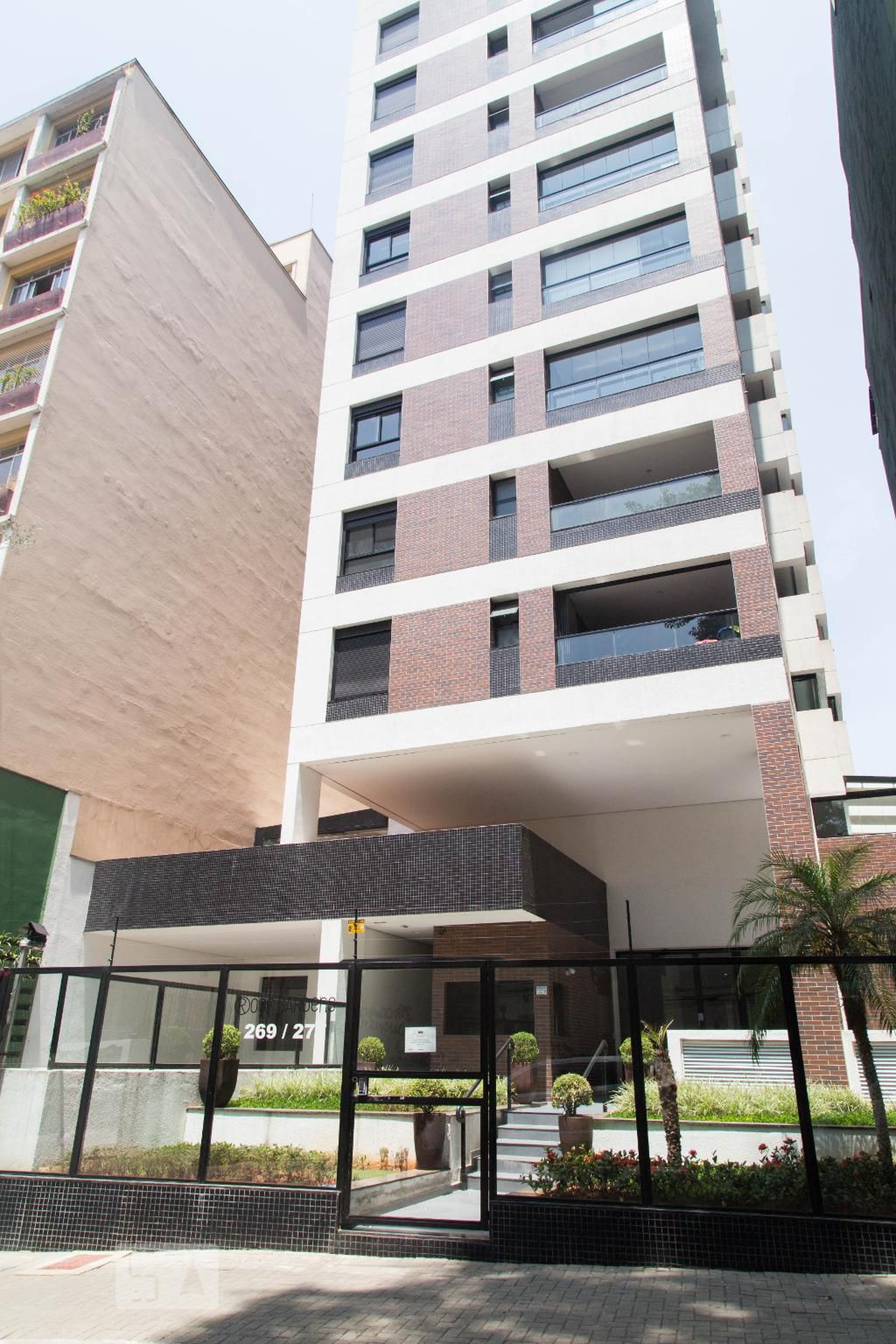 Fachada do prédio Edifício Roof Garden