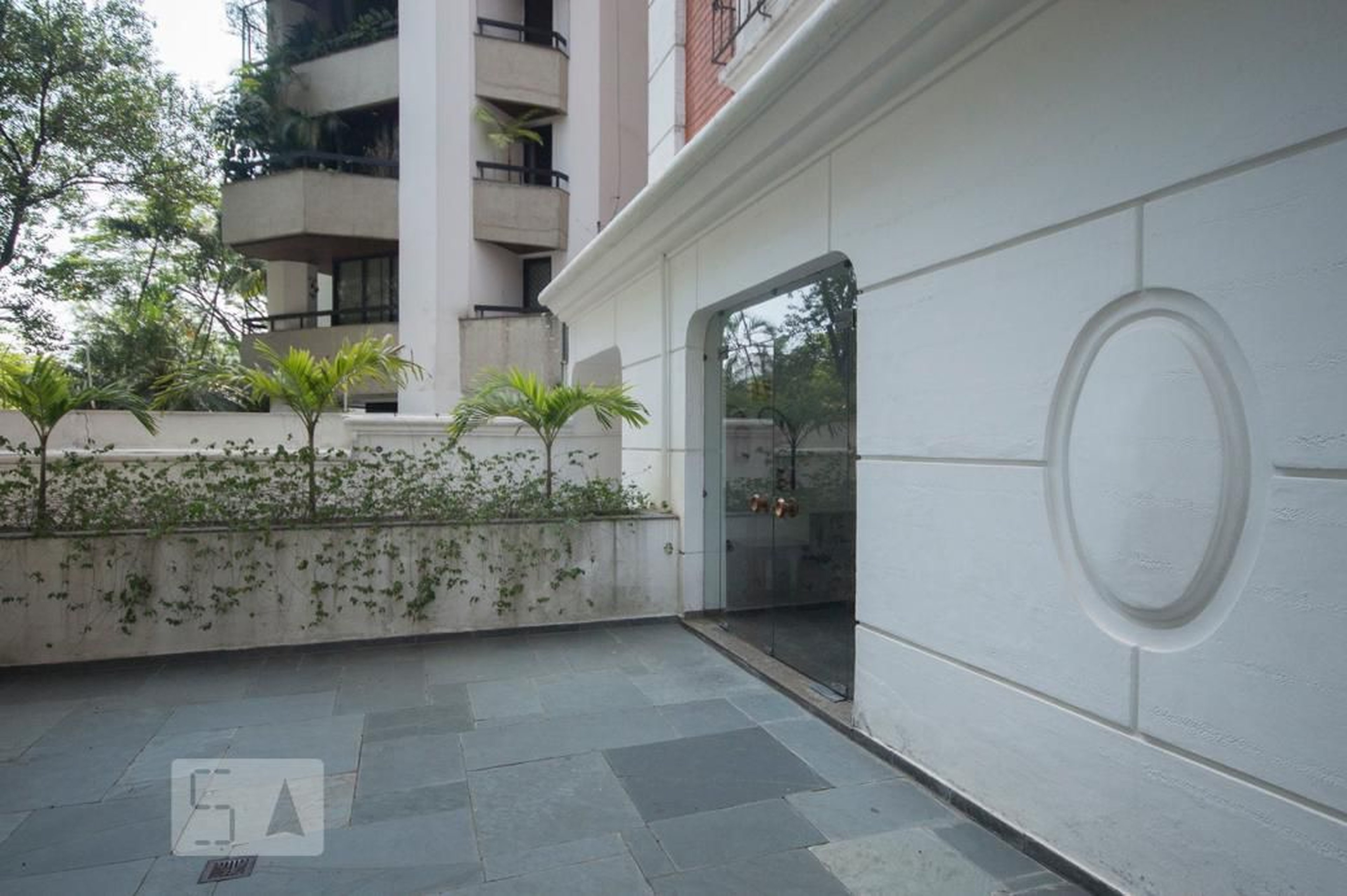 Academia - Edifício Crisântemo