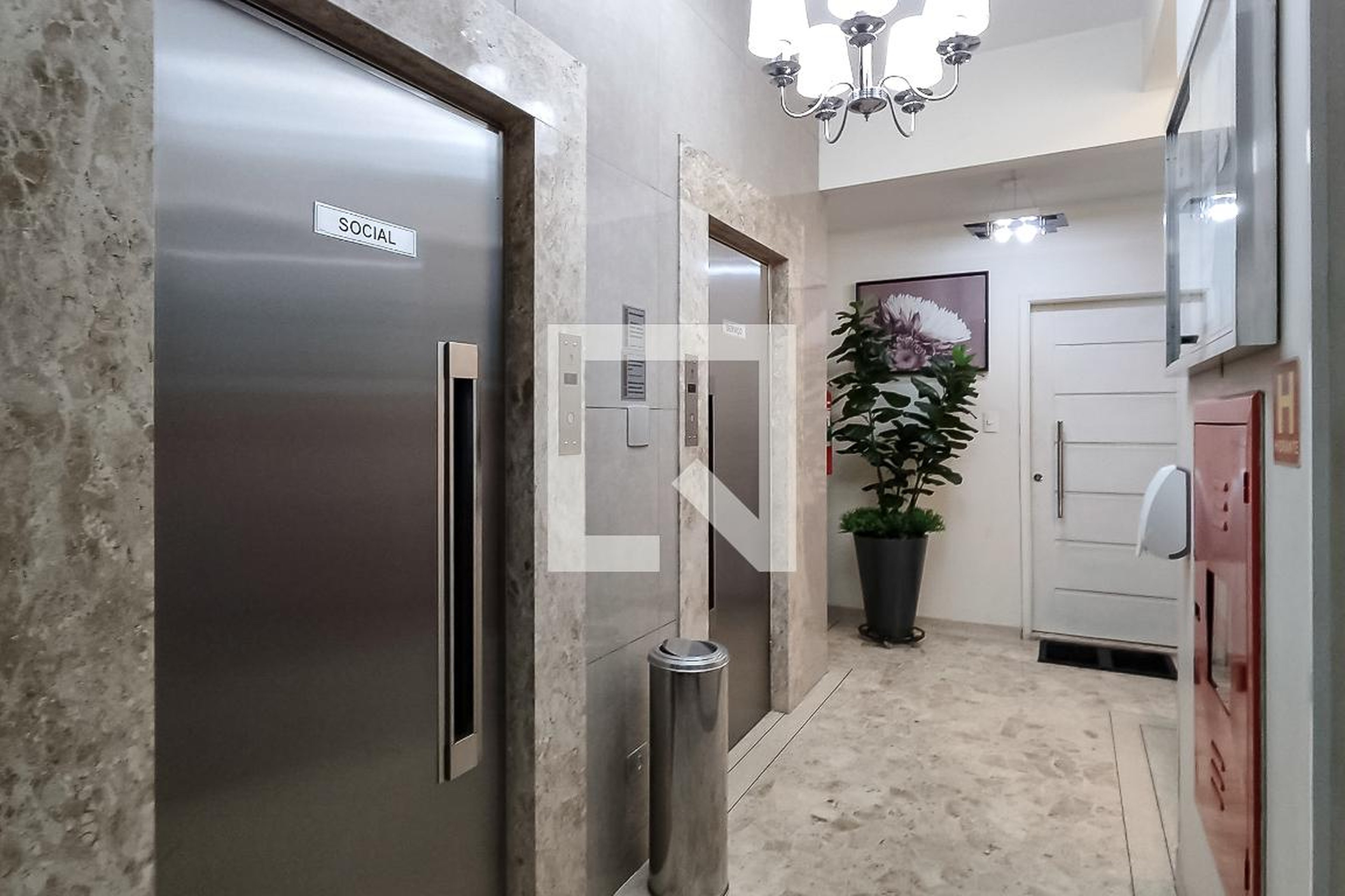 Hall de Entrada - De Irajá