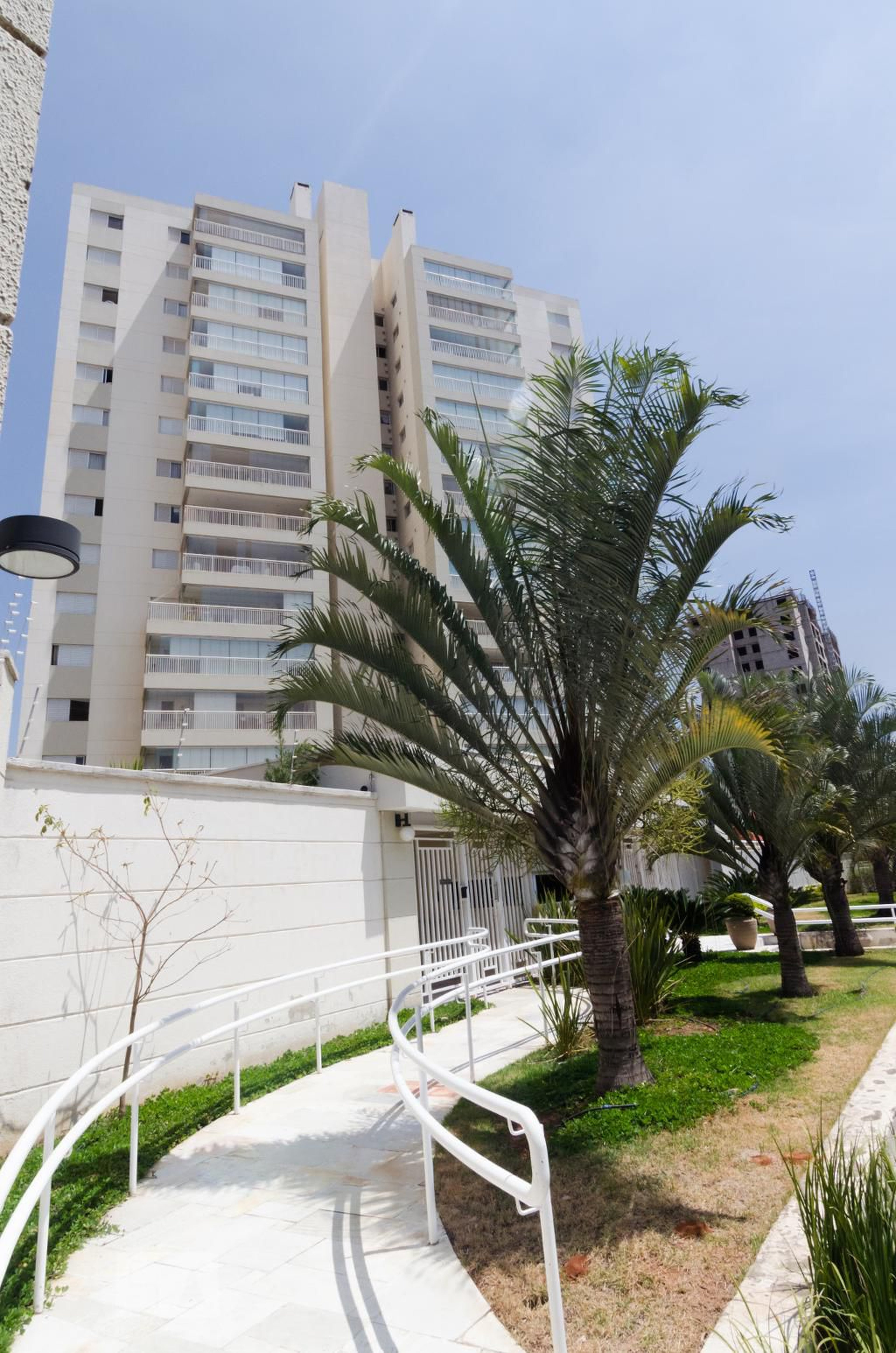 Fachada do prédio Condomínio Privilege Liceu