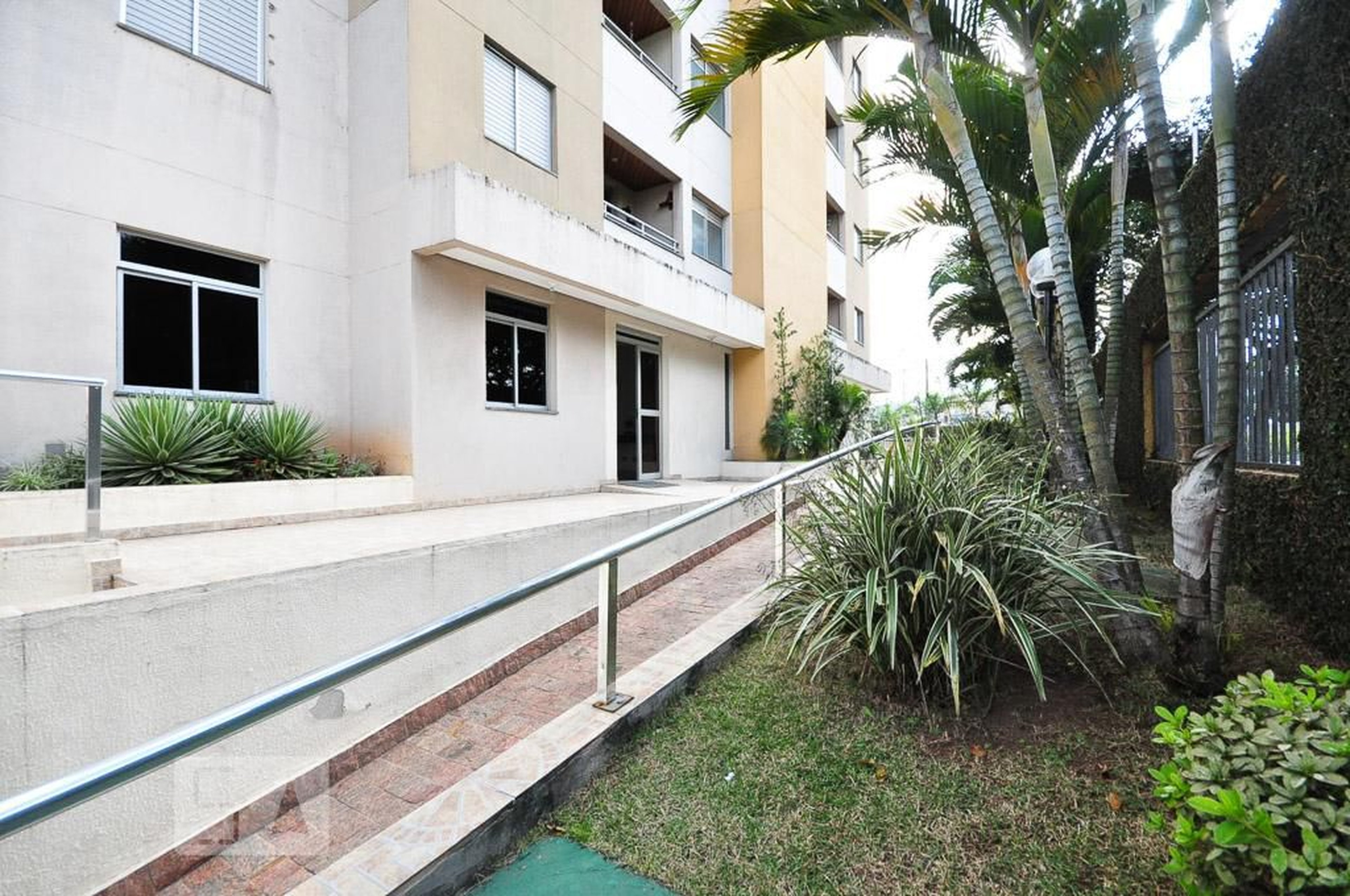 entrada - Edifício Karina