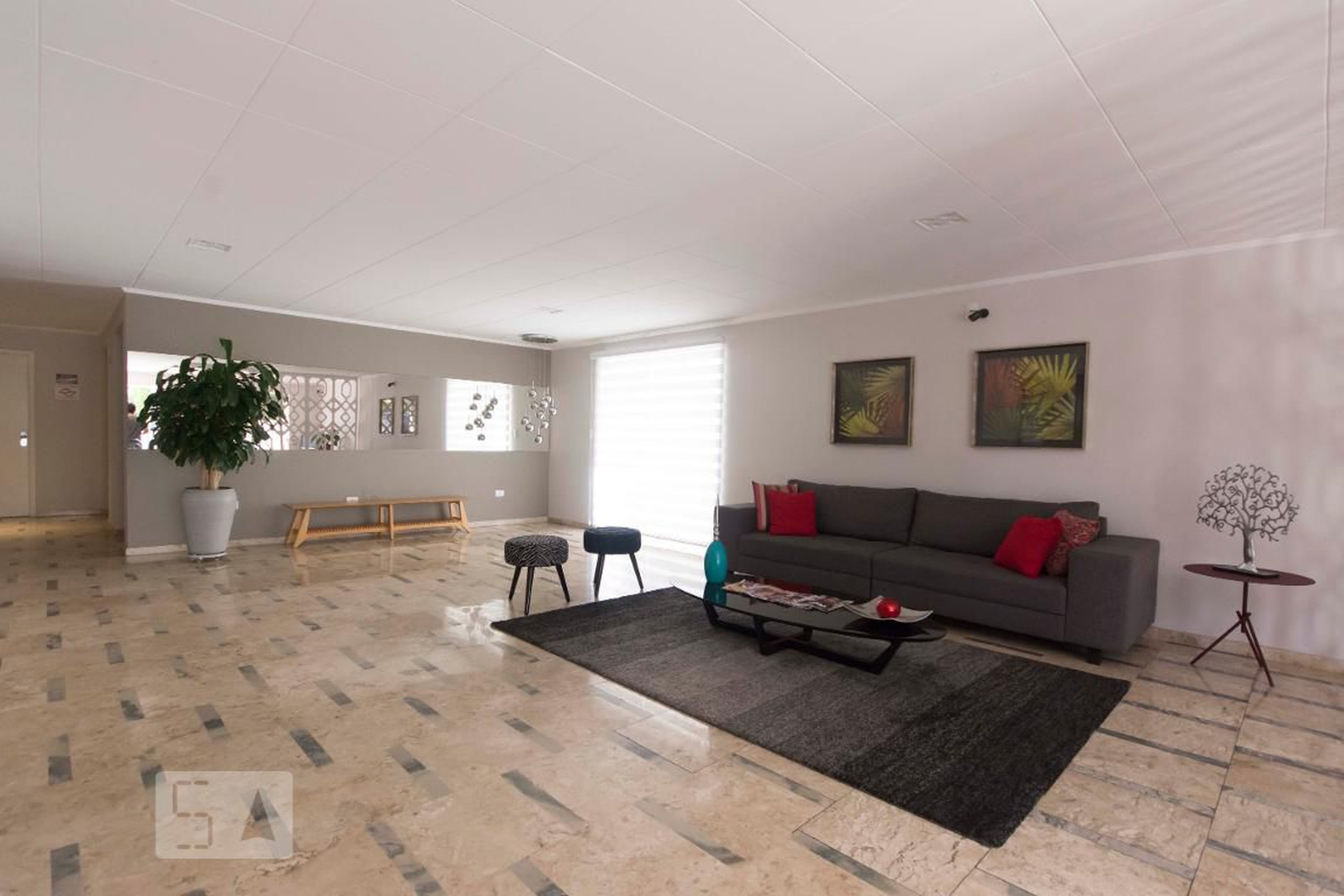 Hall de entrada - Maria Helena