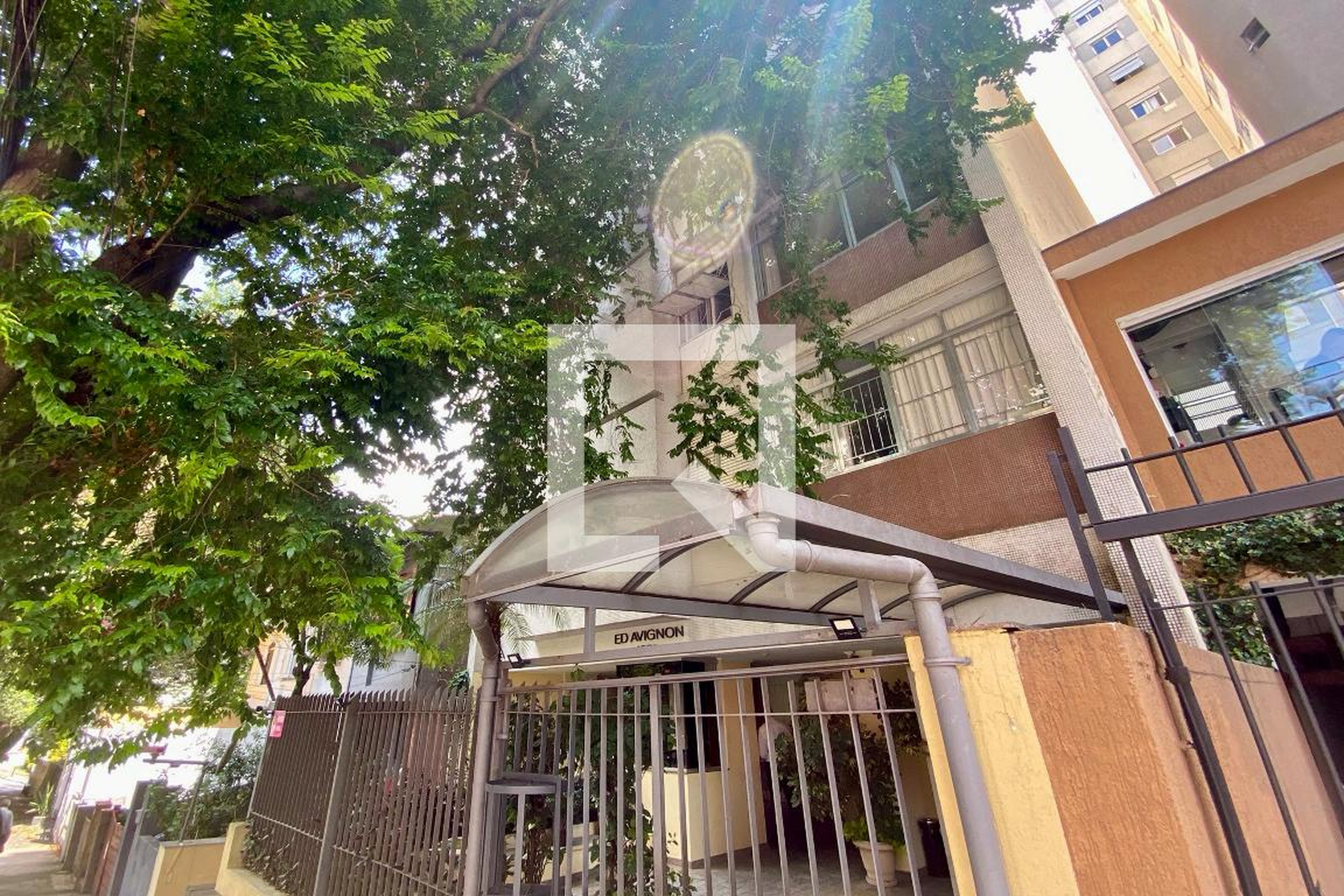 Fachada Condomínio Avignon