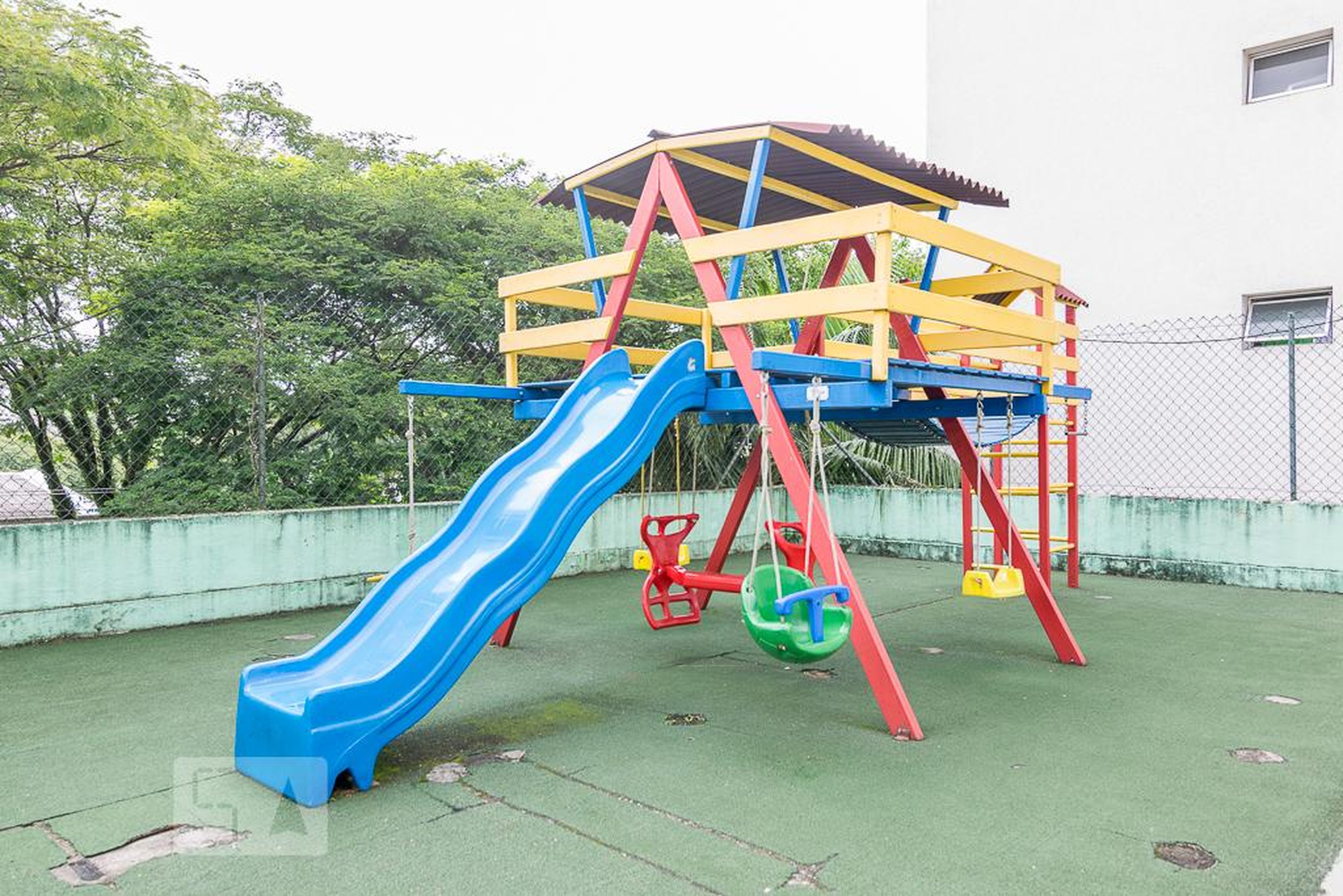 Playground - Edifício Visconde de Cairu